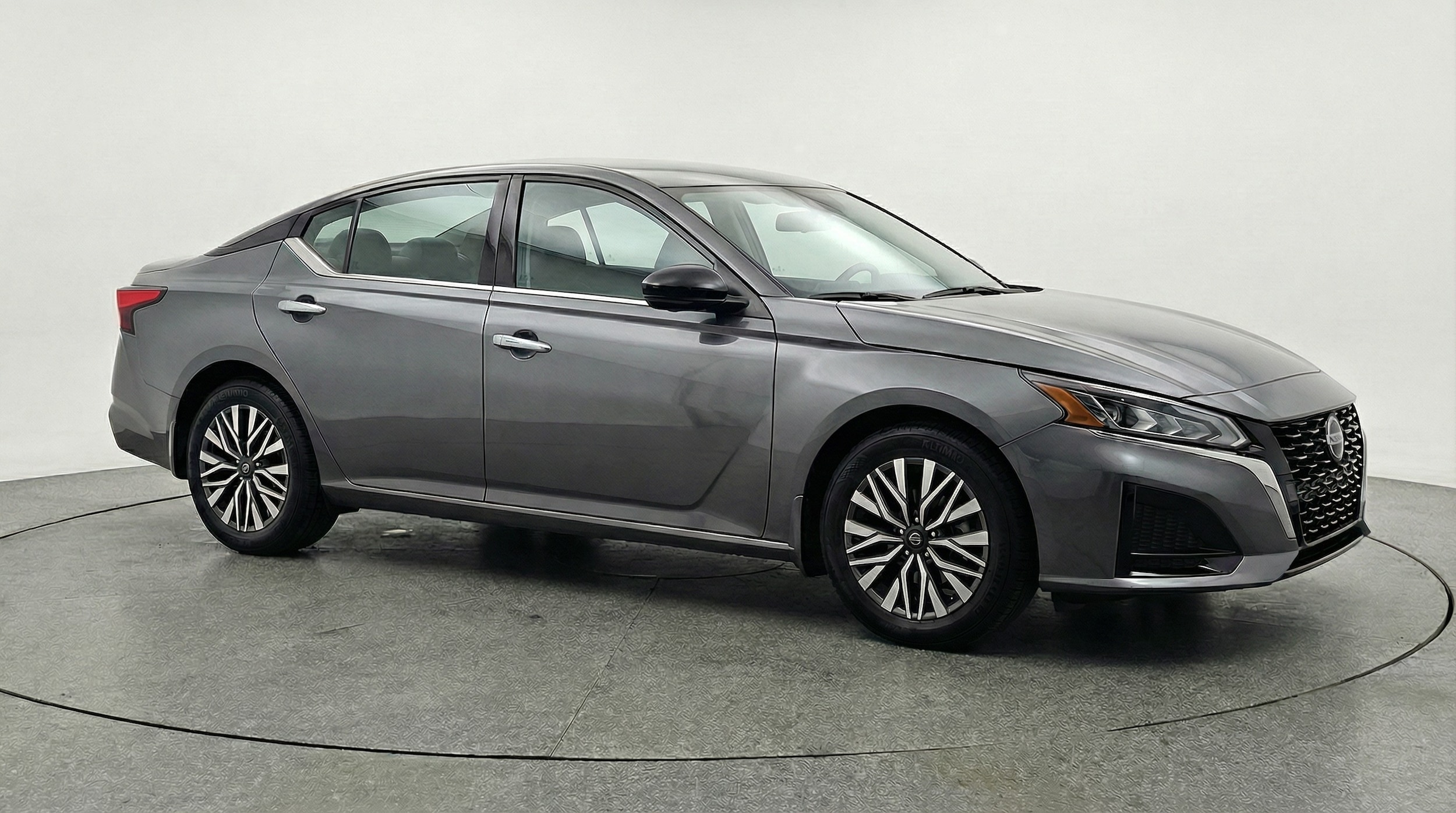 Thumbnail: 2025 Nissan Altima - 1