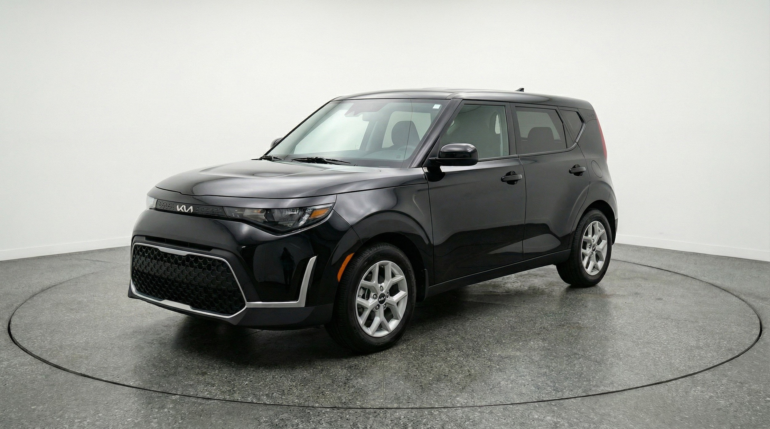 Thumbnail: 2025 Kia Soul - 3