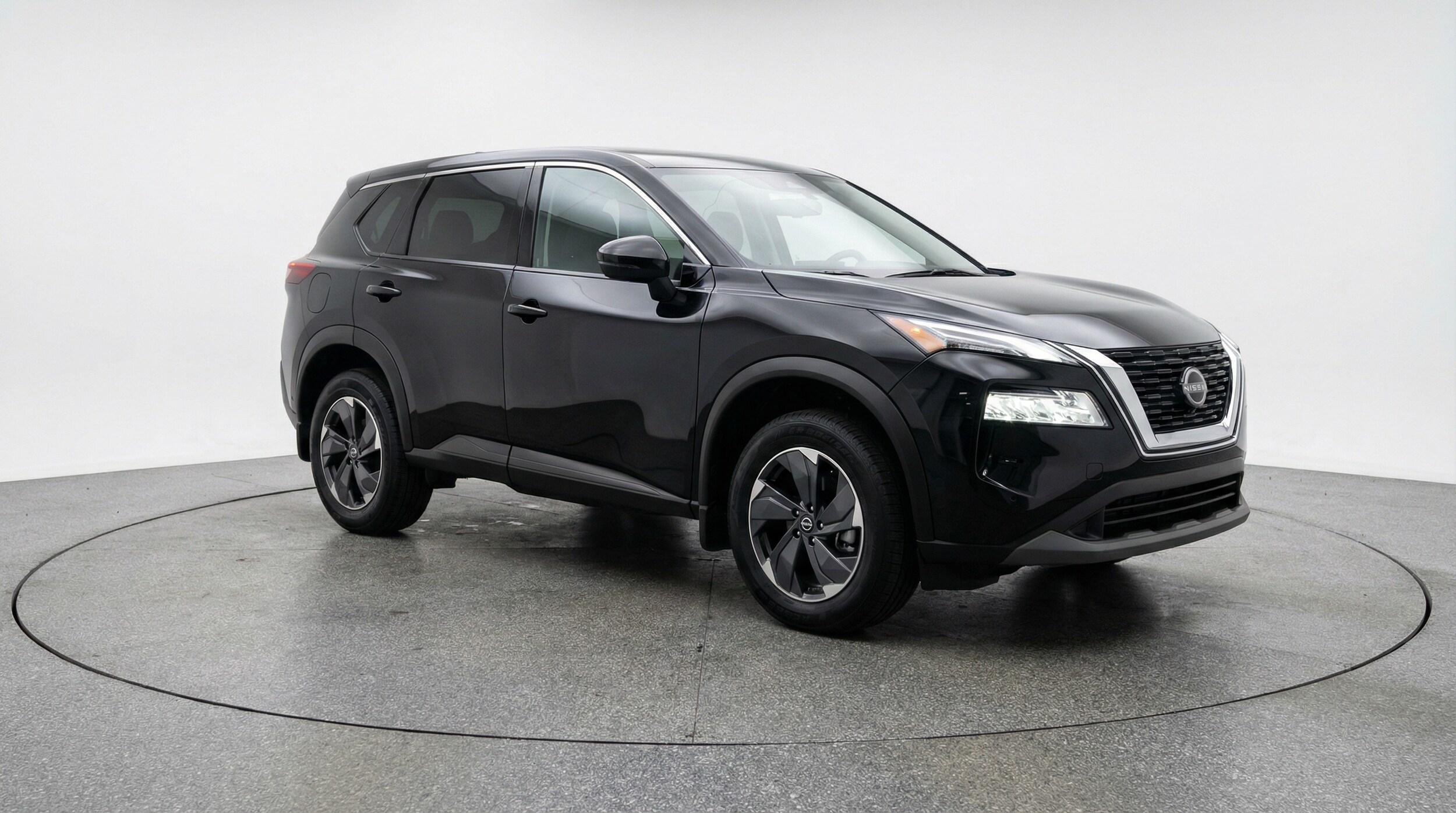 Thumbnail: 2025 Nissan Rogue - 1