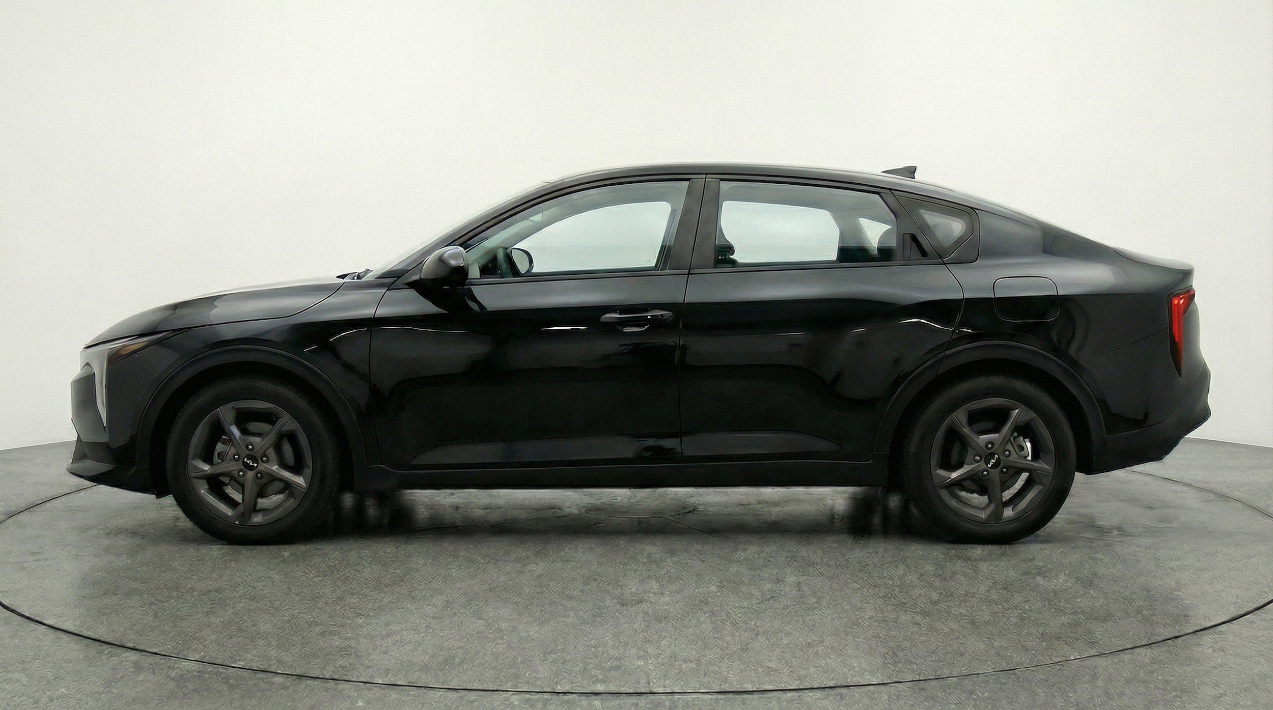 Thumbnail: 2025 Kia K4 - 5