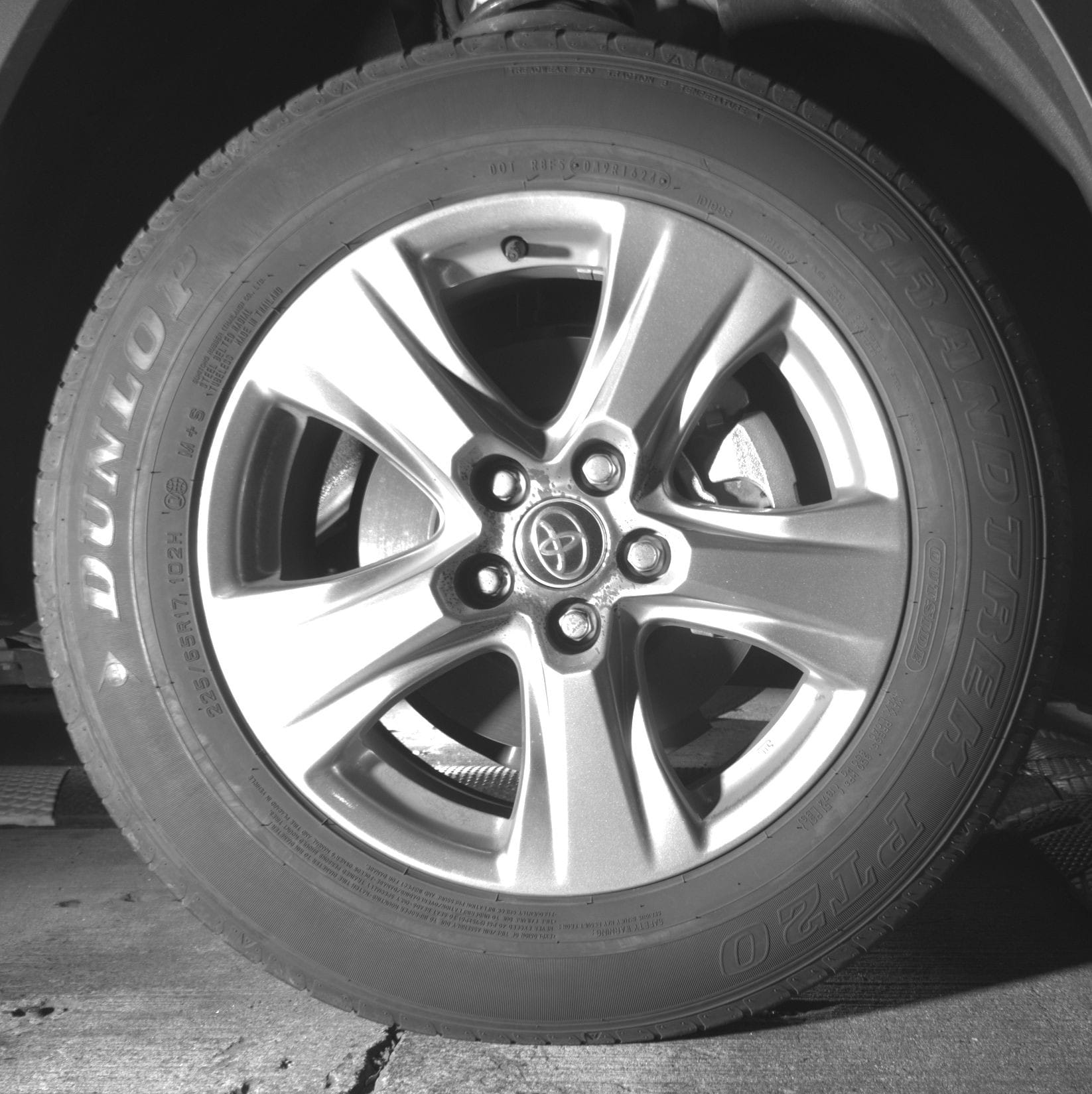 Thumbnail: 2025 Toyota RAV4 - 10