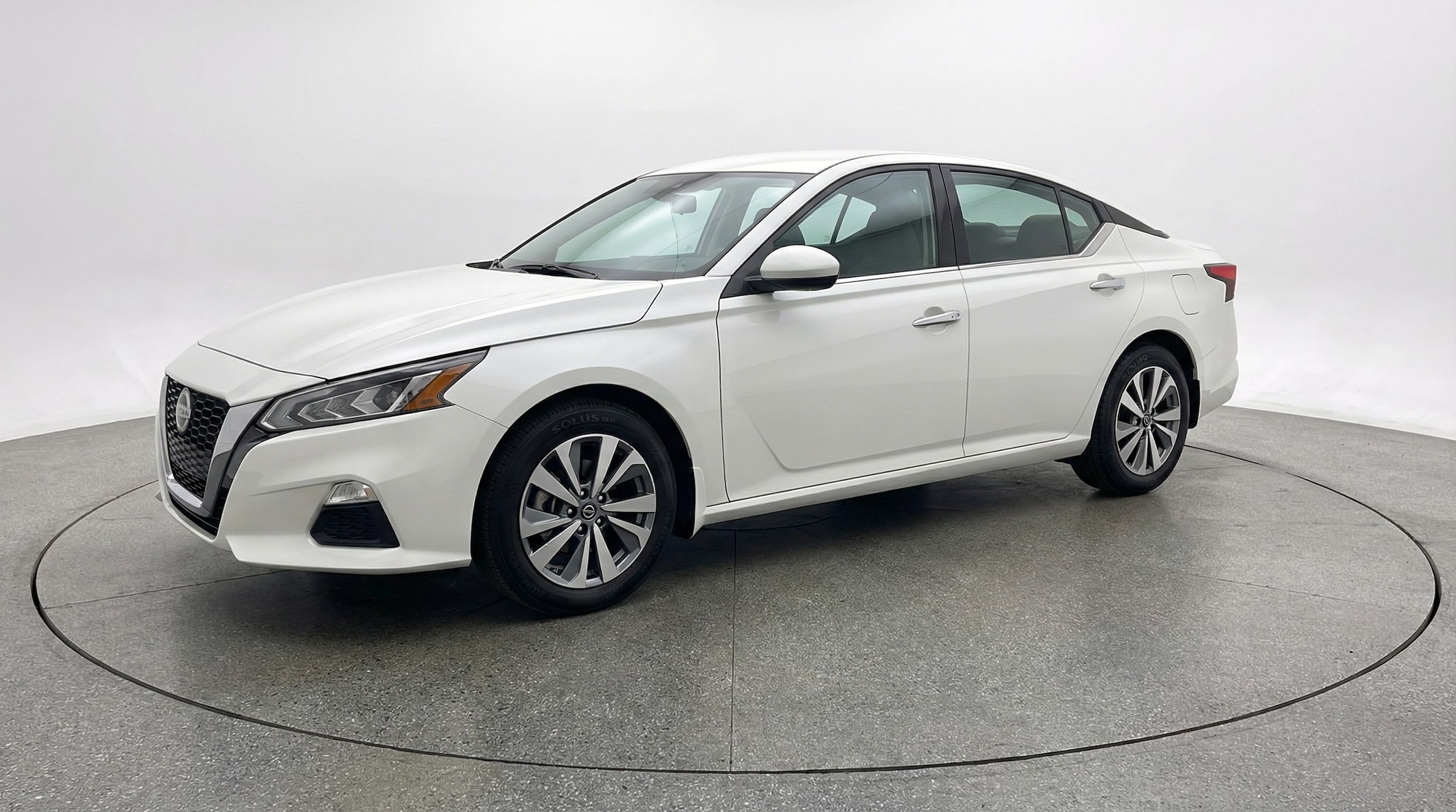 Thumbnail: 2025 Nissan Altima - 3