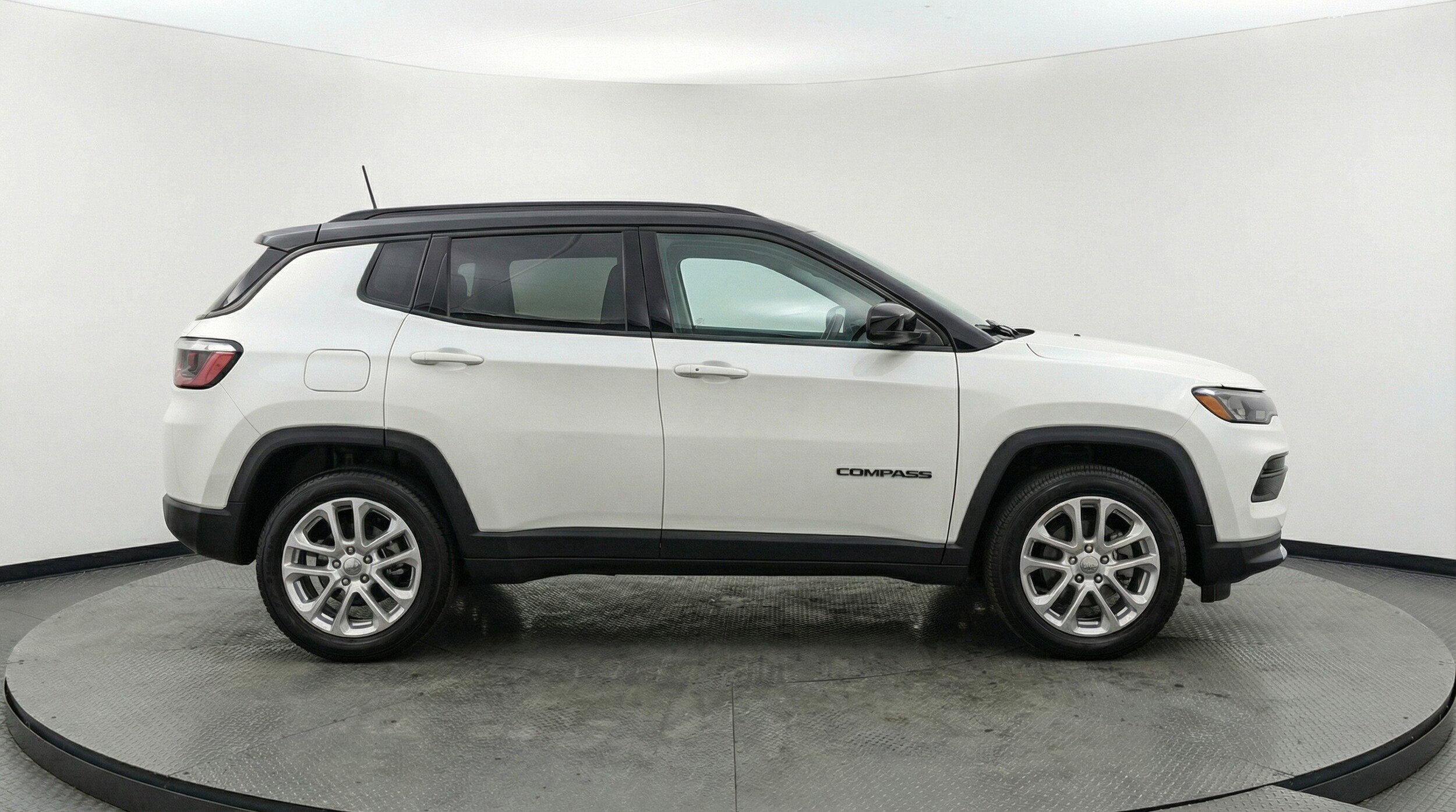 Thumbnail: 2025 Jeep Compass - 11