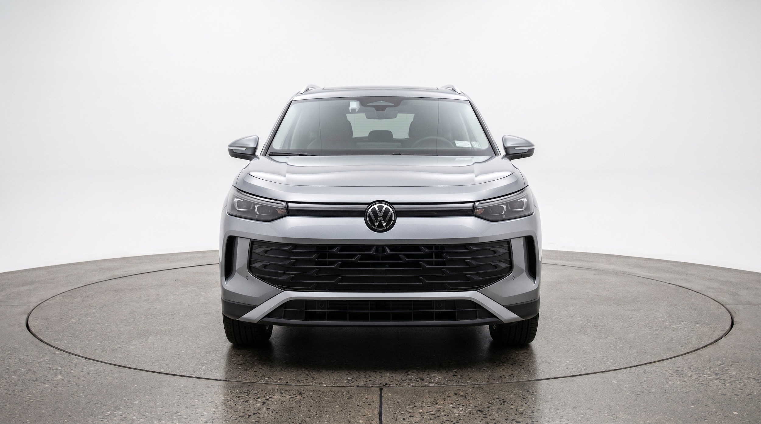 Thumbnail: 2026 Volkswagen Tiguan - 2