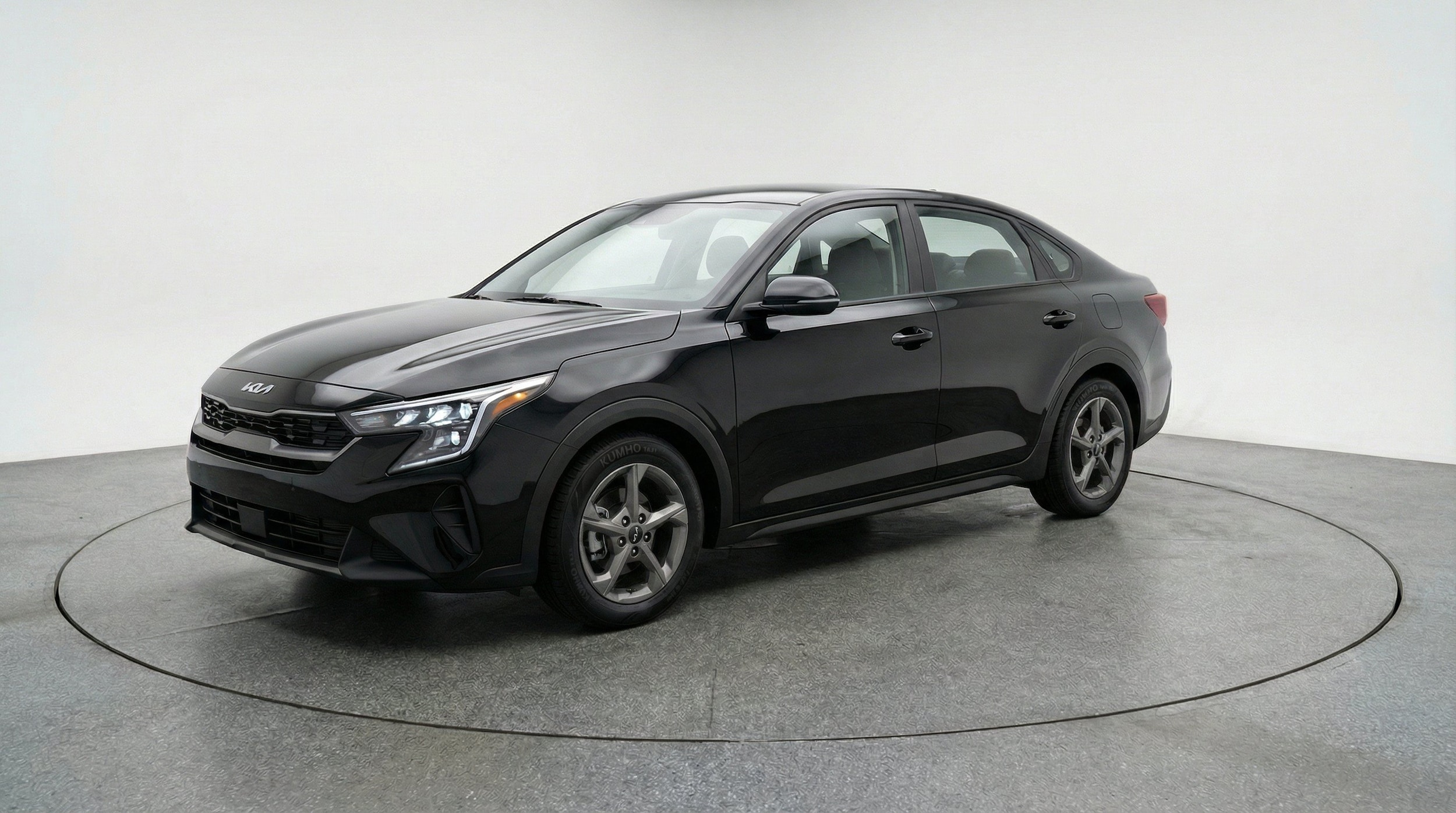 Thumbnail: 2026 Kia K4 - 3
