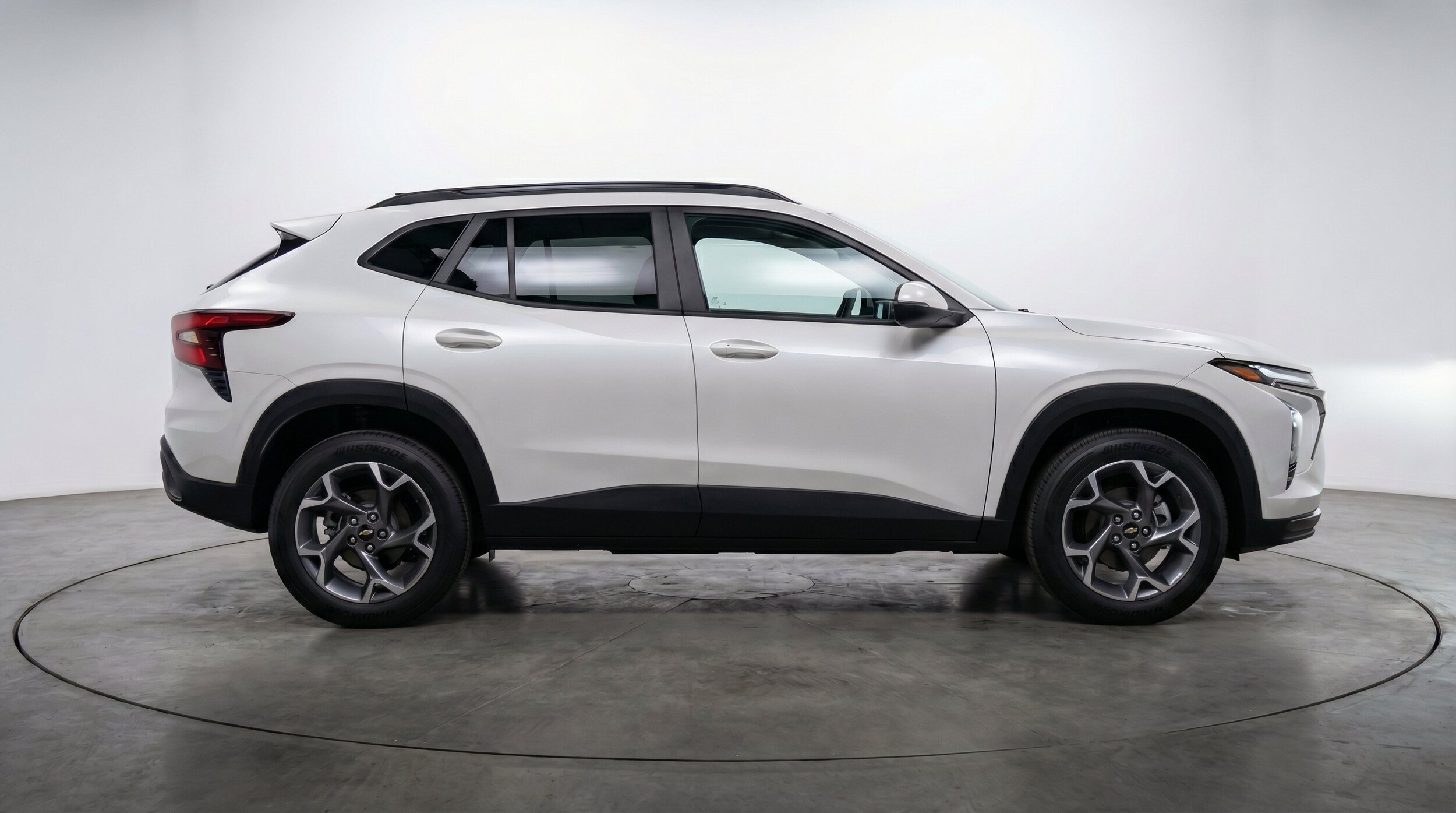 Thumbnail: 2025 Chevrolet Trax - 11