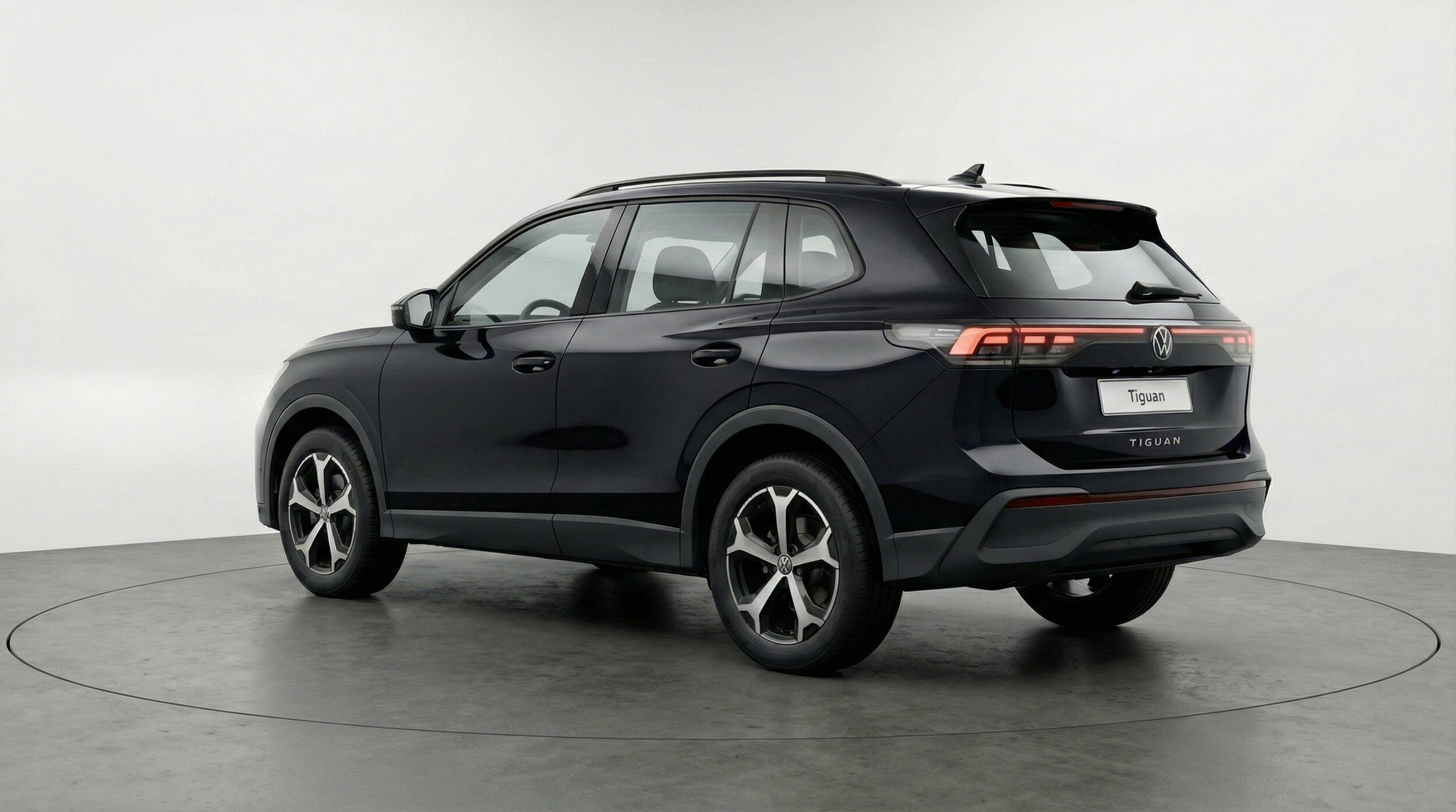 Thumbnail: 2026 Volkswagen Tiguan - 6