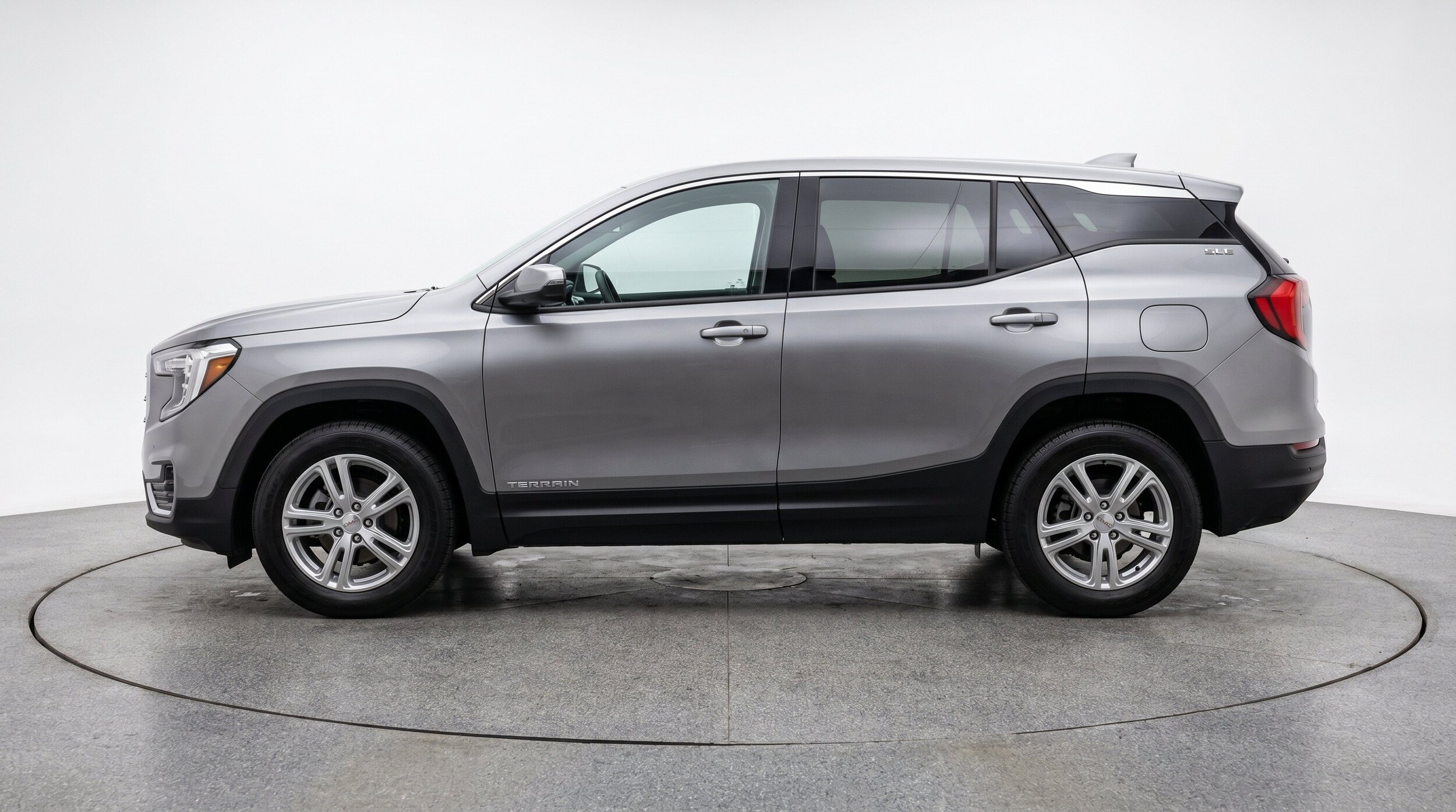 Thumbnail: 2024 GMC Terrain - 5