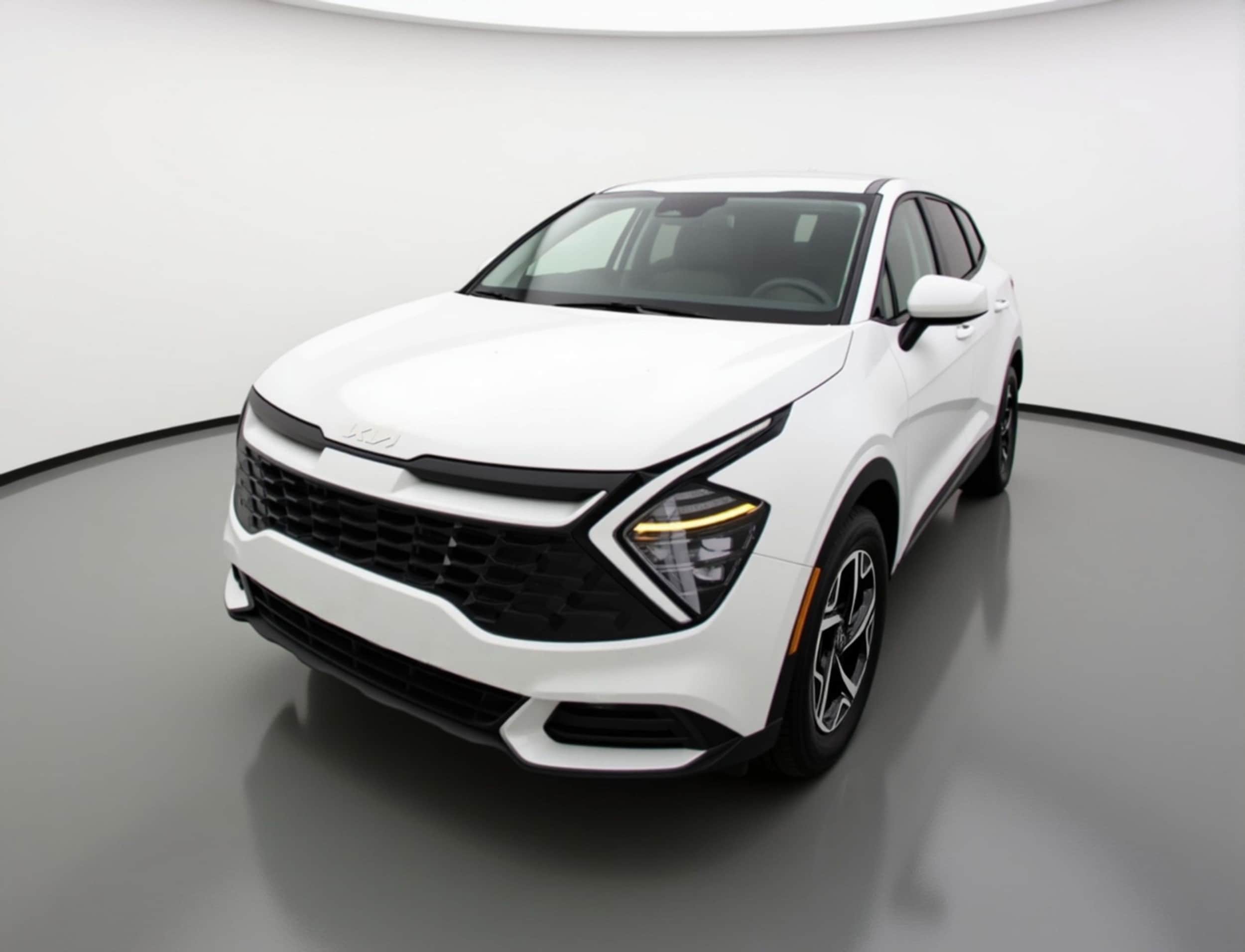 Thumbnail: 2025 Kia Sportage - 3