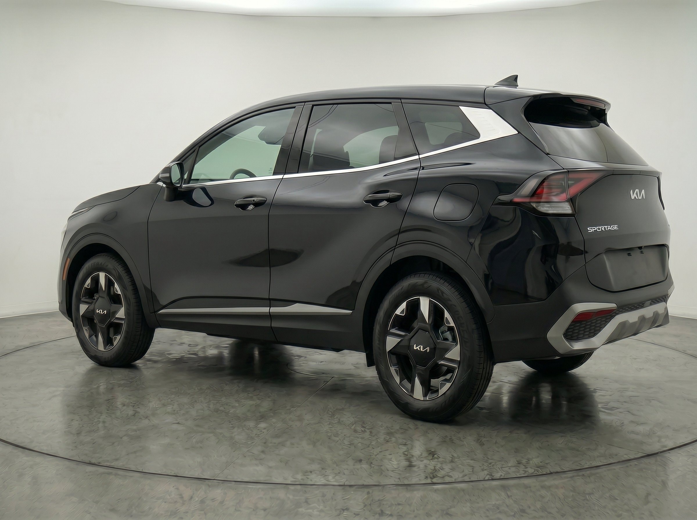 Thumbnail: 2026 Kia Sportage - 6