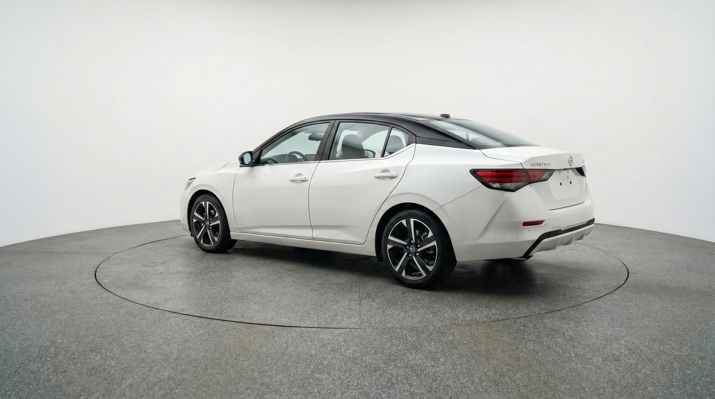 Thumbnail: 2025 Nissan Sentra - 5