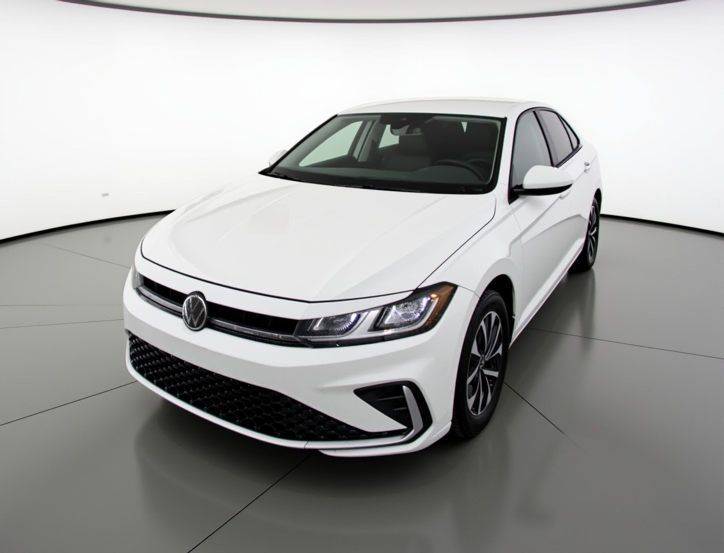 Thumbnail: 2025 Volkswagen Jetta - 3