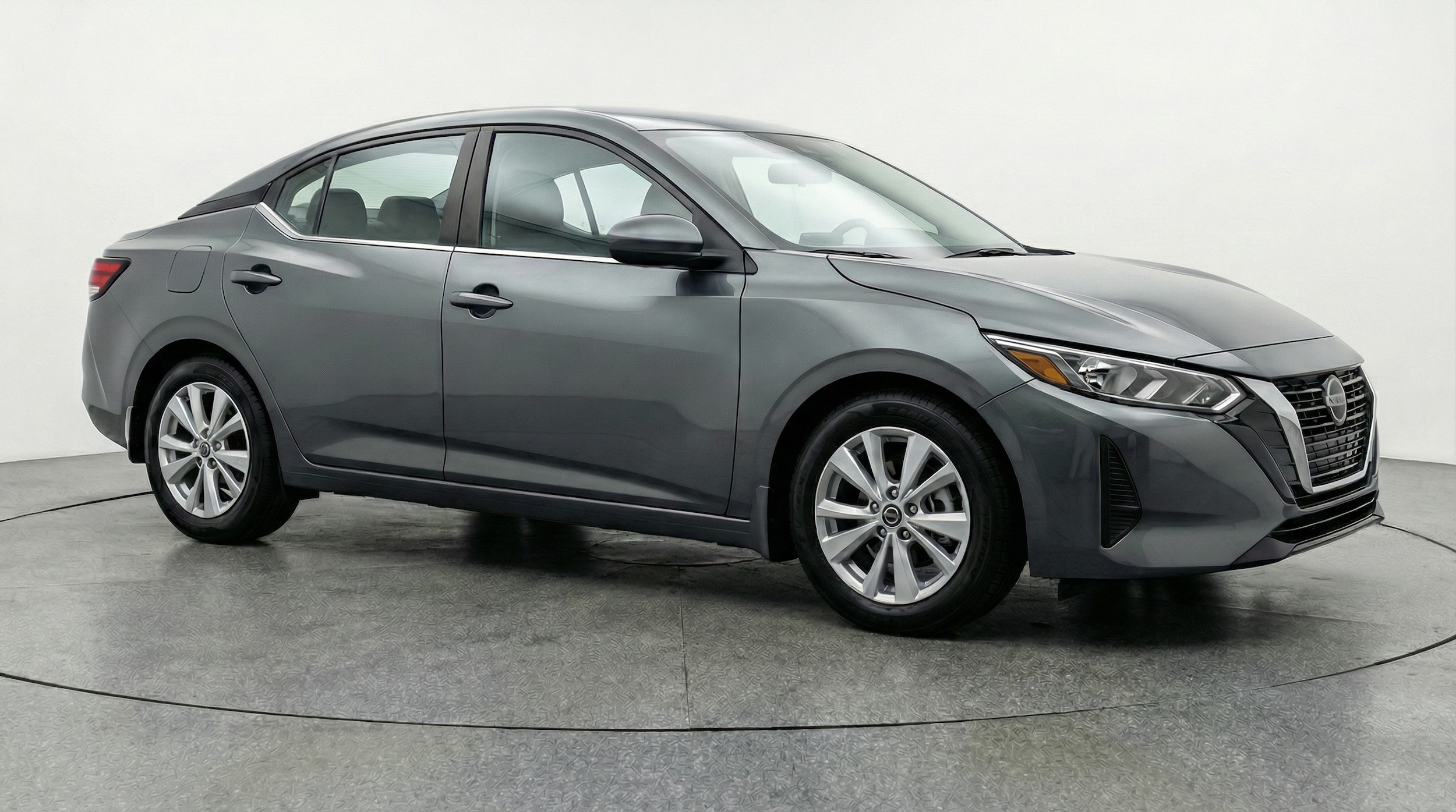 Thumbnail: 2025 Nissan Sentra - 1