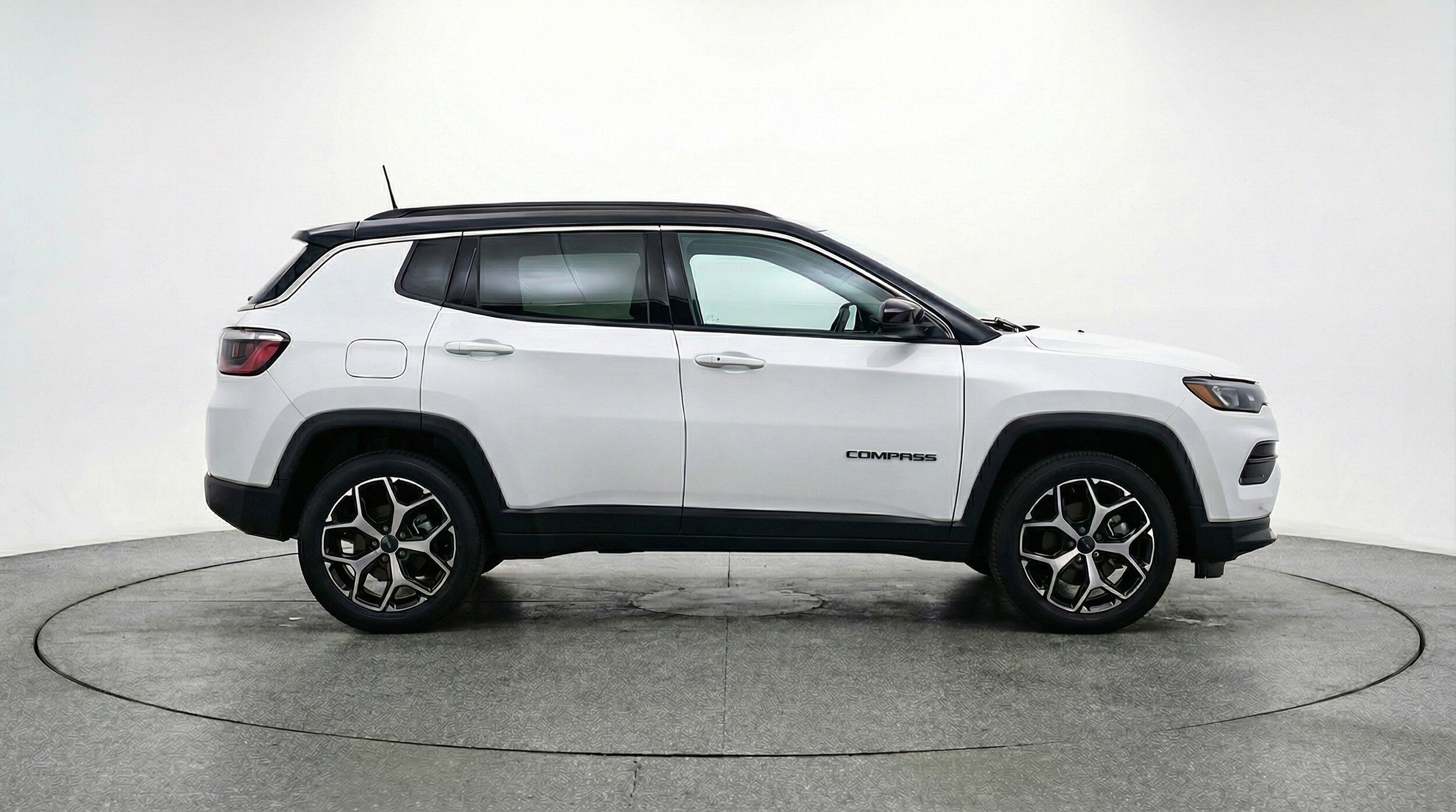 Thumbnail: 2025 Jeep Compass - 11
