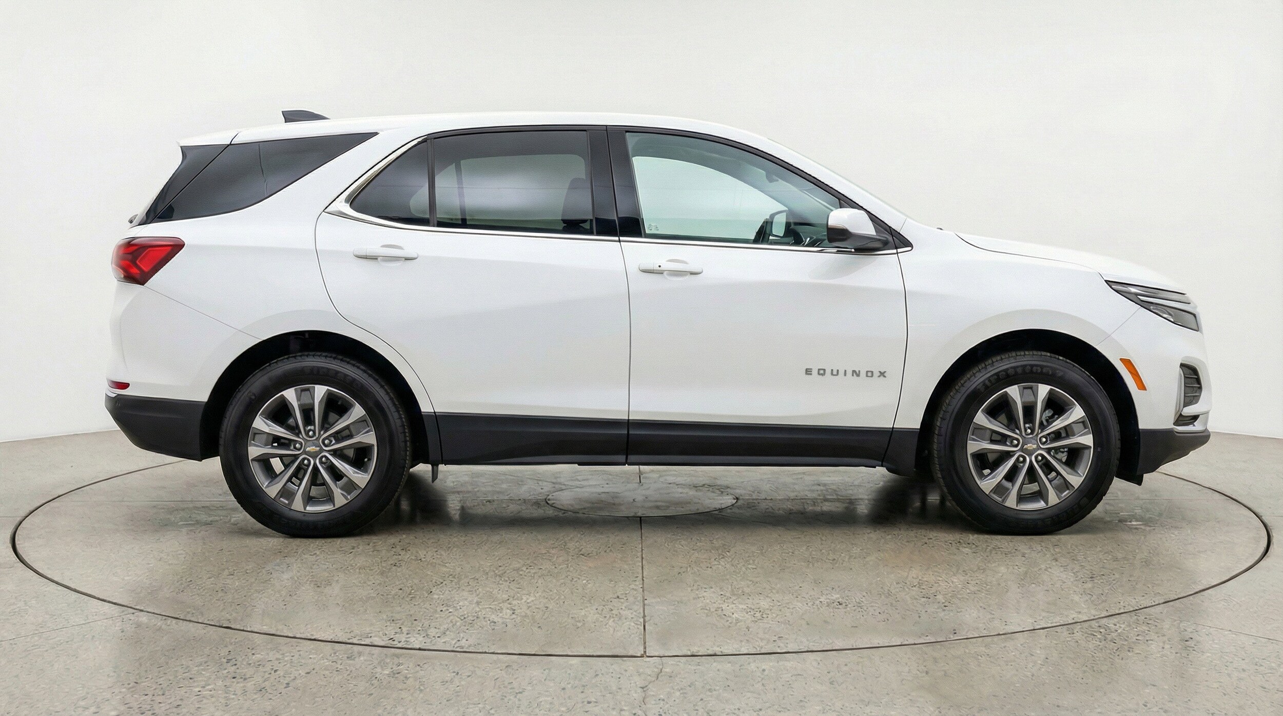 Thumbnail: 2025 Chevrolet Equinox - 11