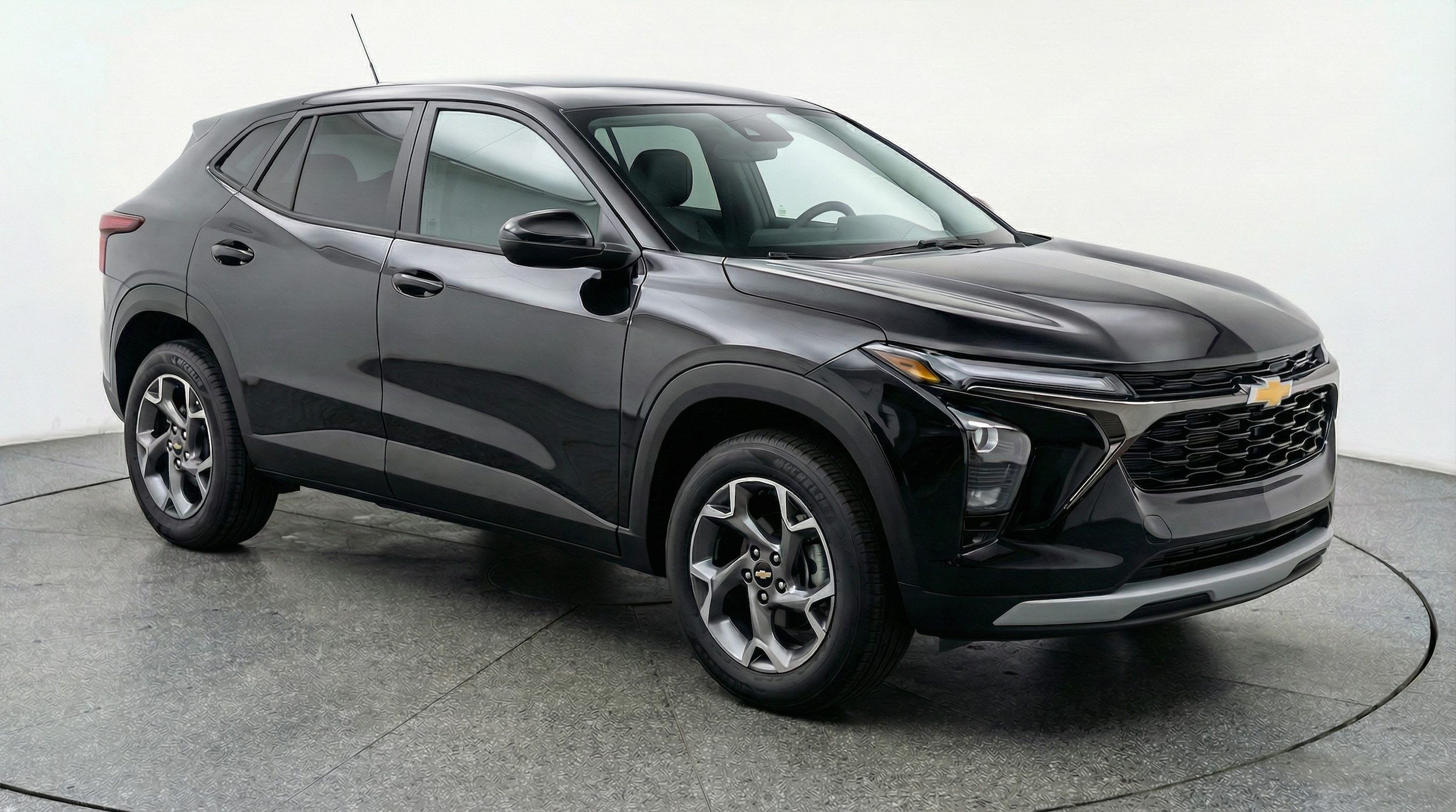 Thumbnail: 2025 Chevrolet Trax - 1