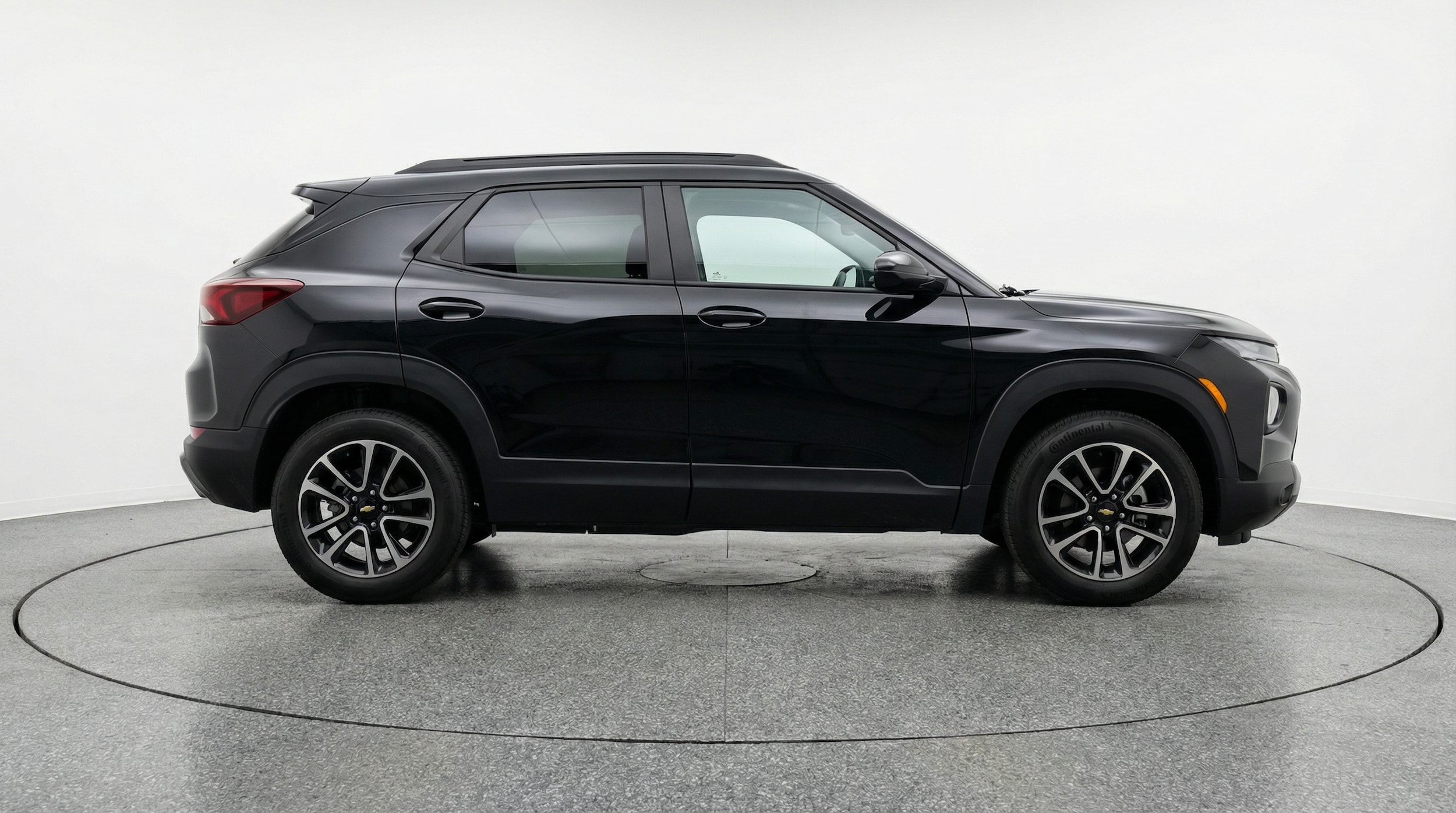 Thumbnail: 2025 Chevrolet TrailBlazer - 8