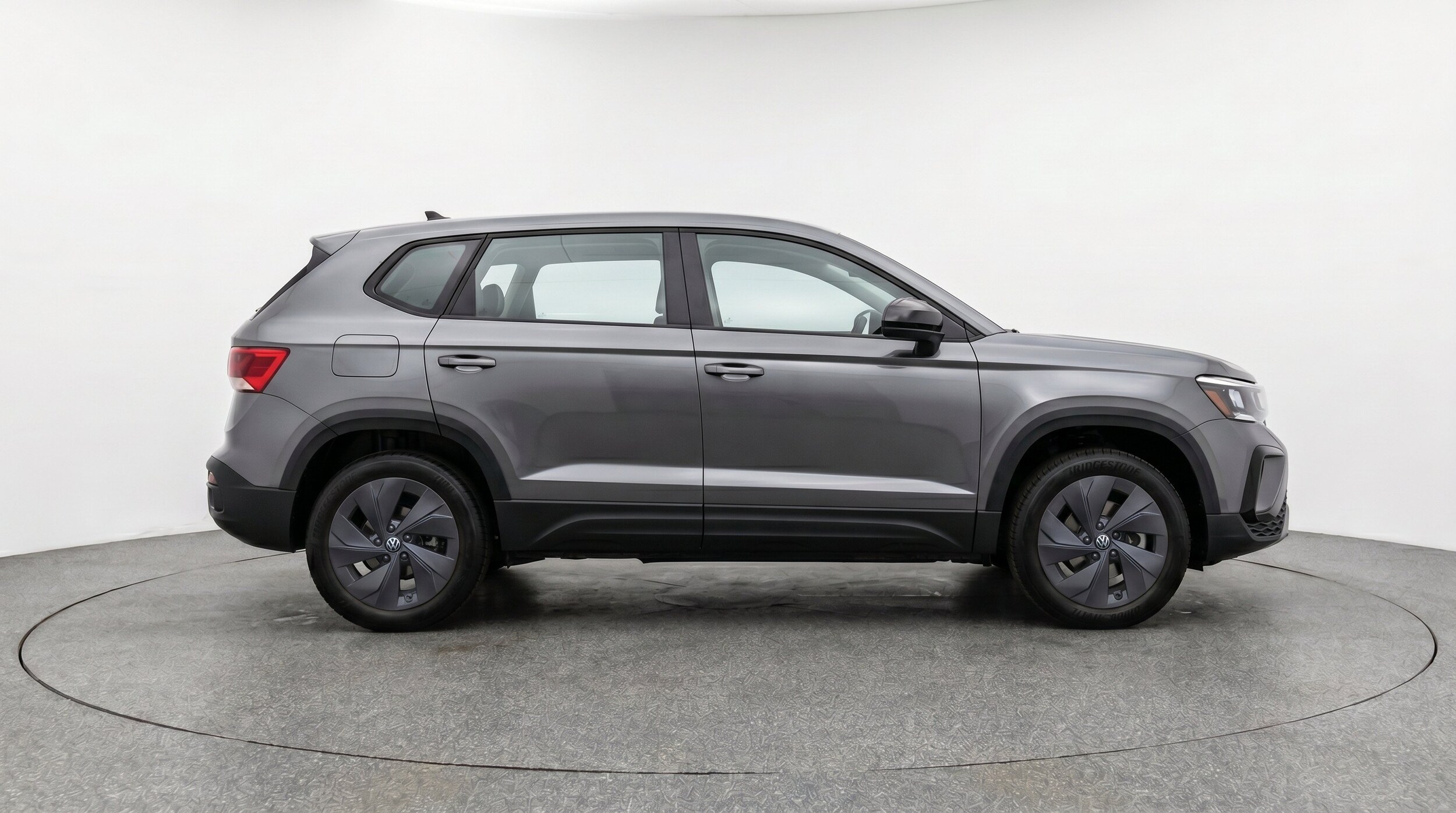 Thumbnail: 2026 Volkswagen Taos - 10
