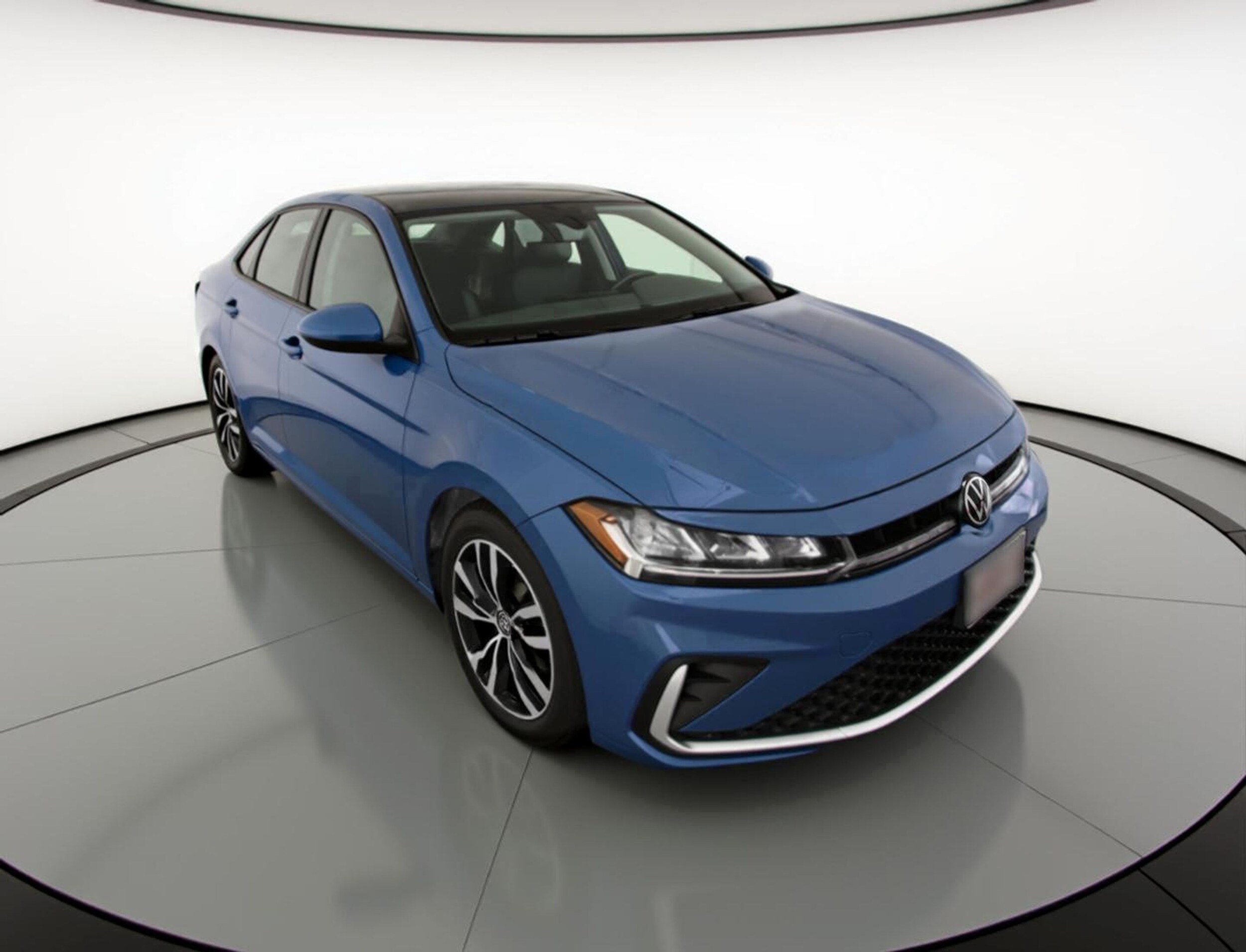 Thumbnail: 2025 Volkswagen Jetta - 1