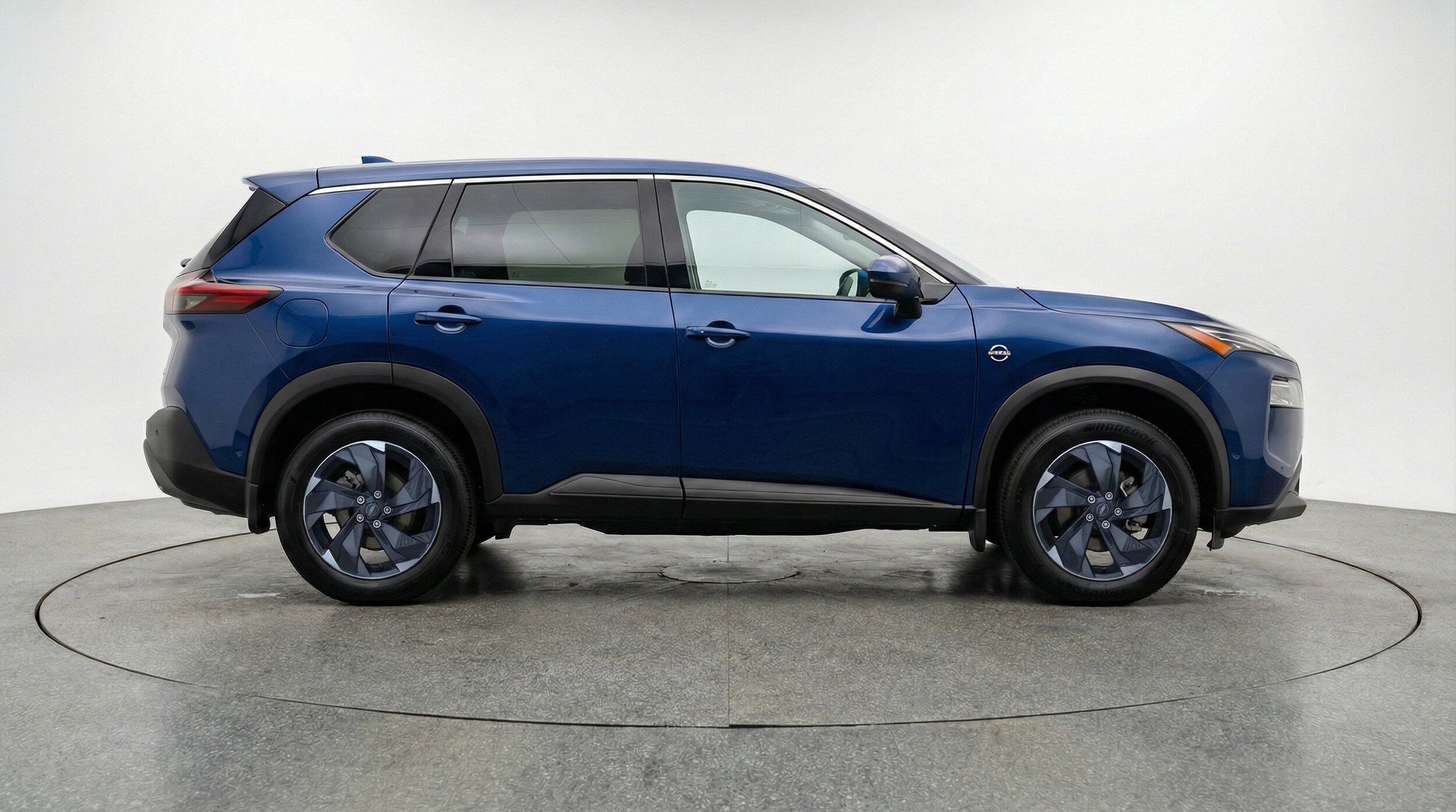 Thumbnail: 2025 Nissan Rogue - 11