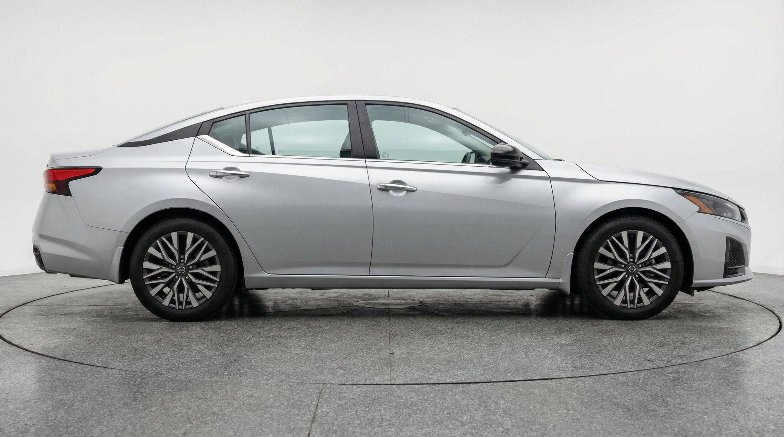 Thumbnail: 2025 Nissan Altima - 11