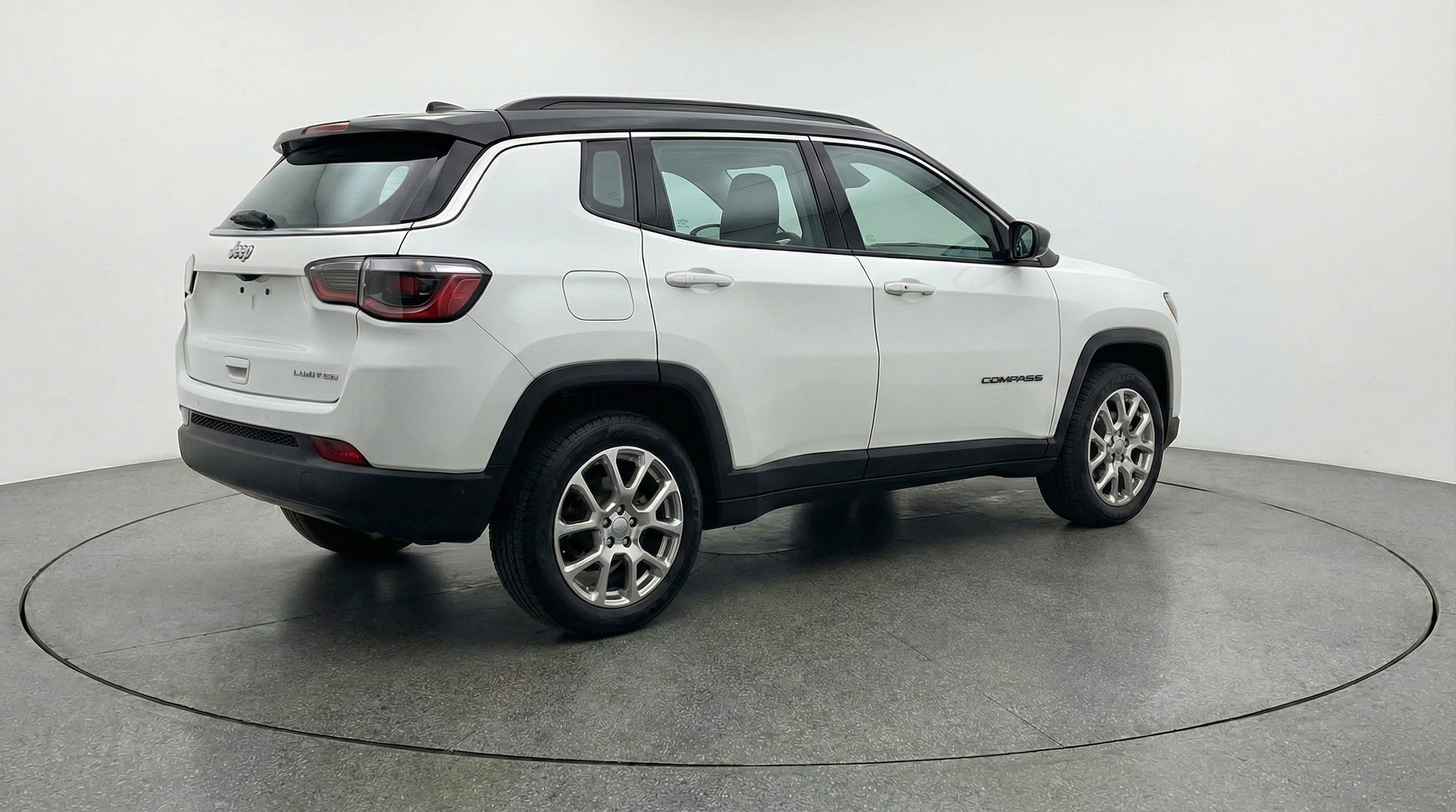 Thumbnail: 2025 Jeep Compass - 9