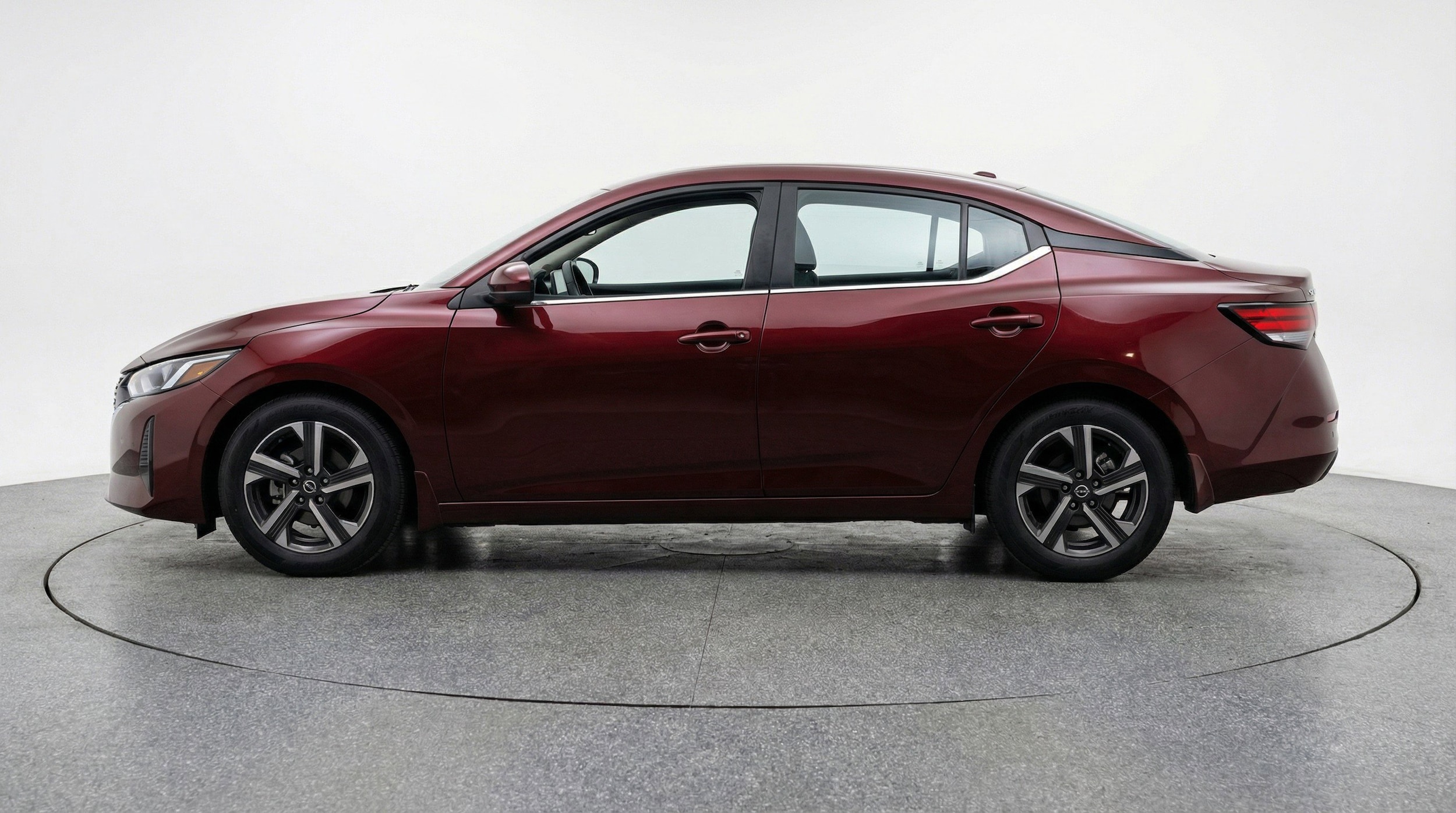 Thumbnail: 2025 Nissan Sentra - 5
