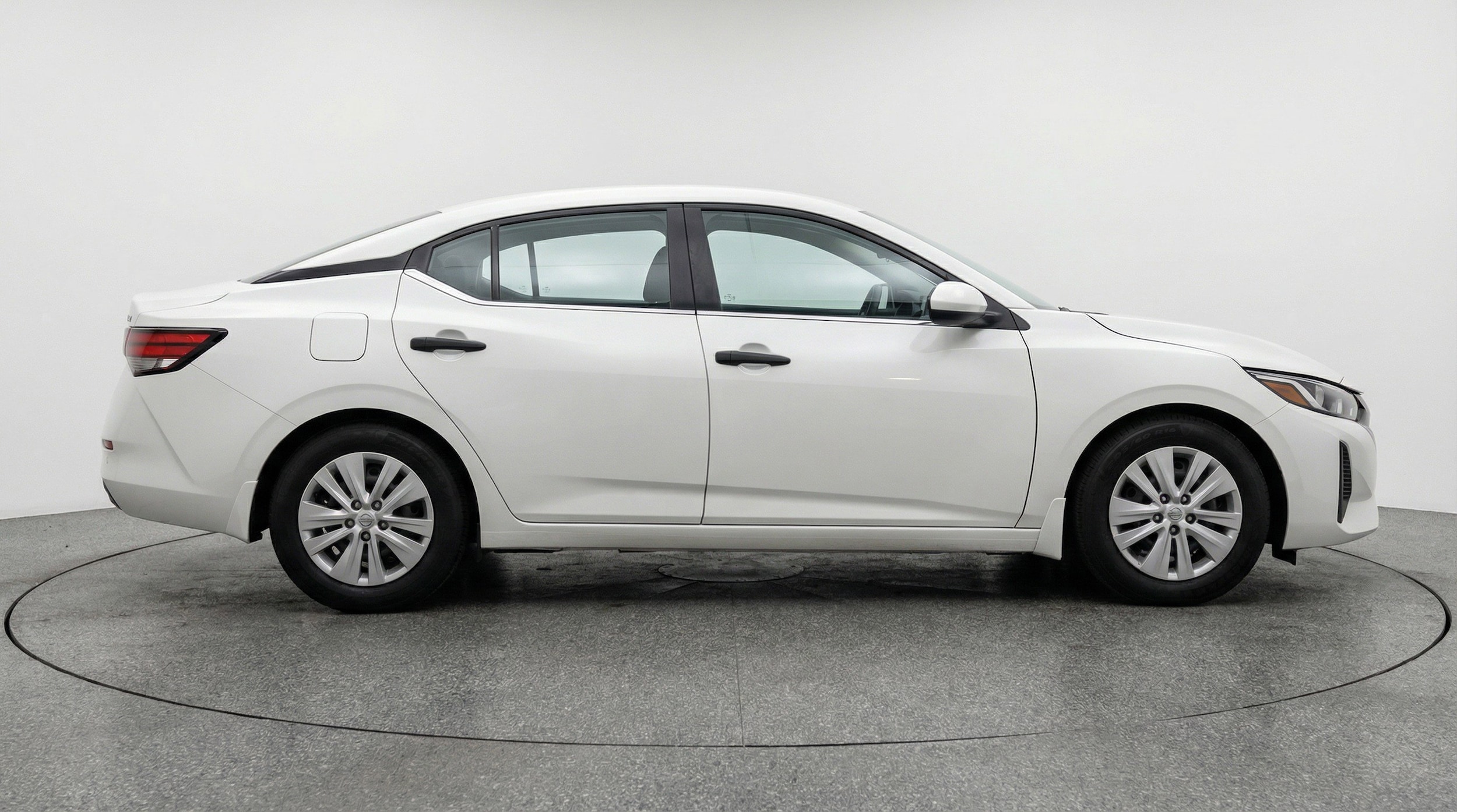 Thumbnail: 2025 Nissan Sentra - 11