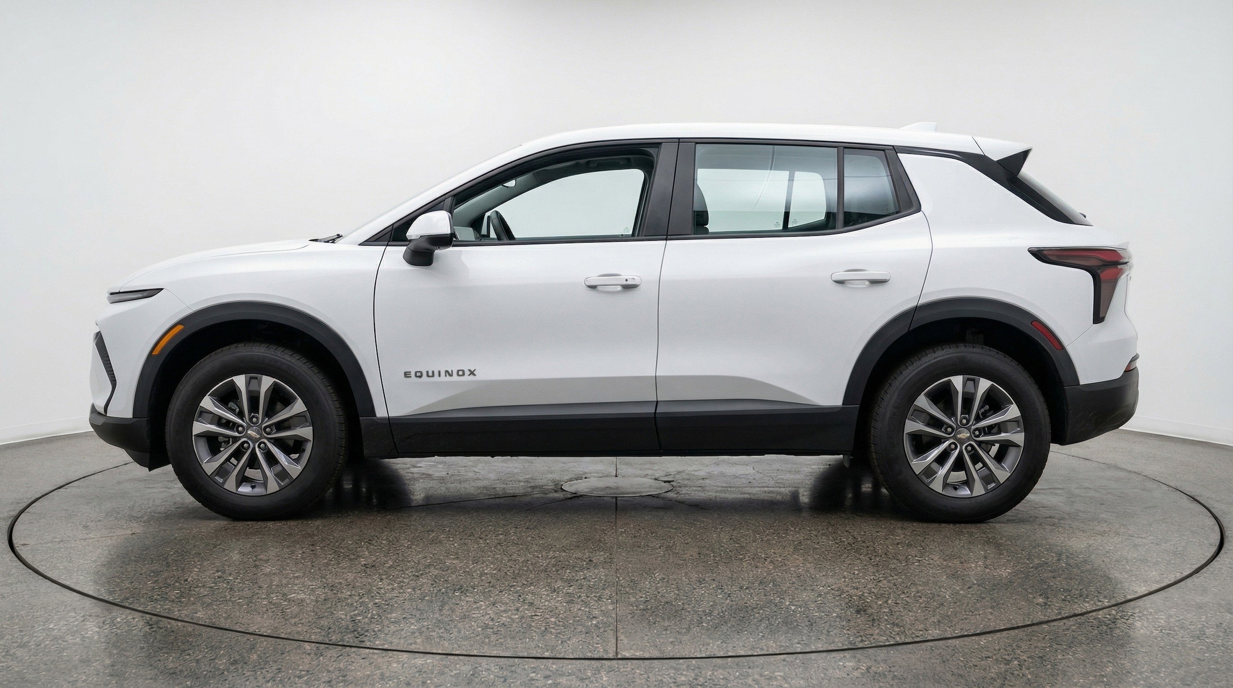 Thumbnail: 2025 Chevrolet Equinox - 5