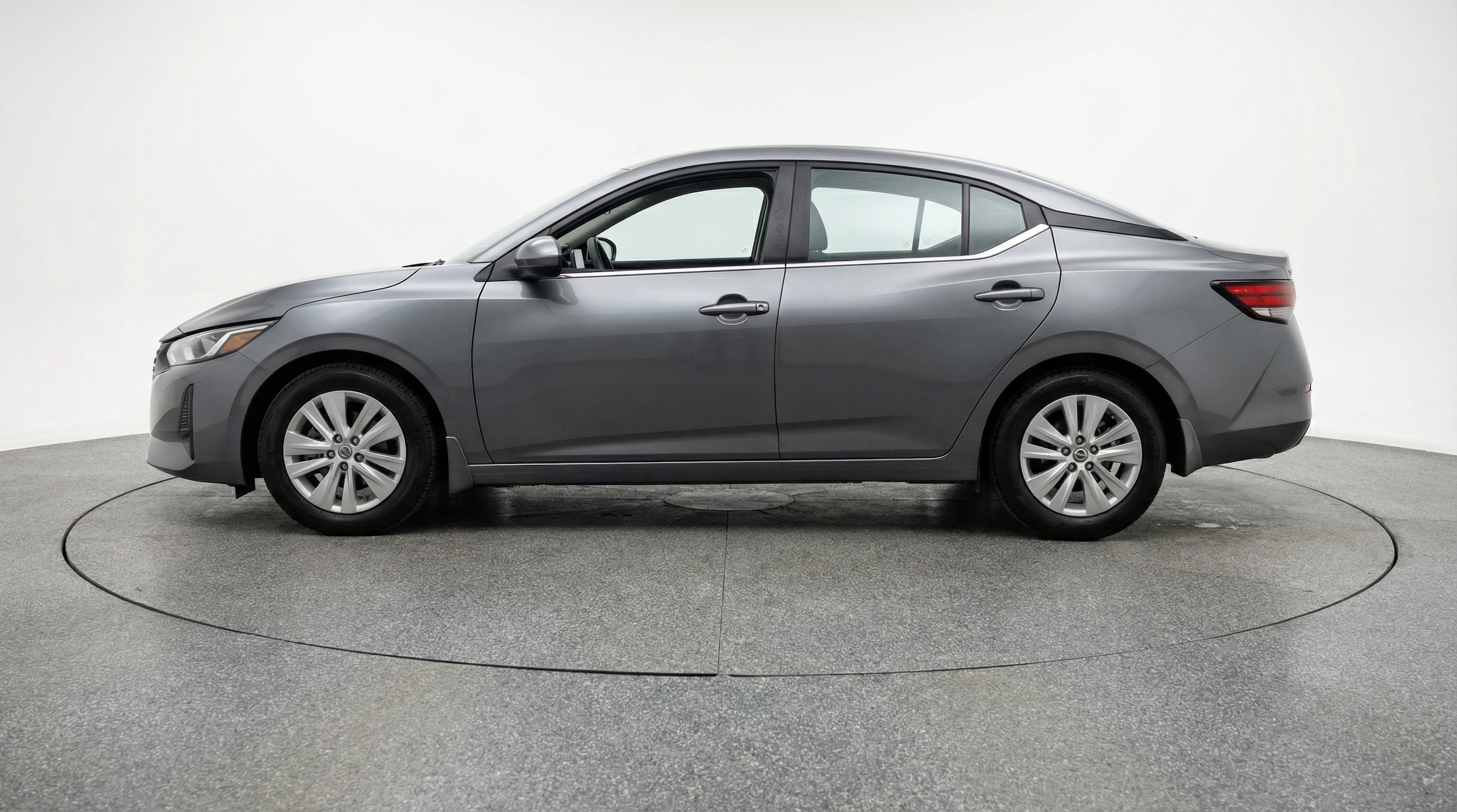 Thumbnail: 2025 Nissan Sentra - 4