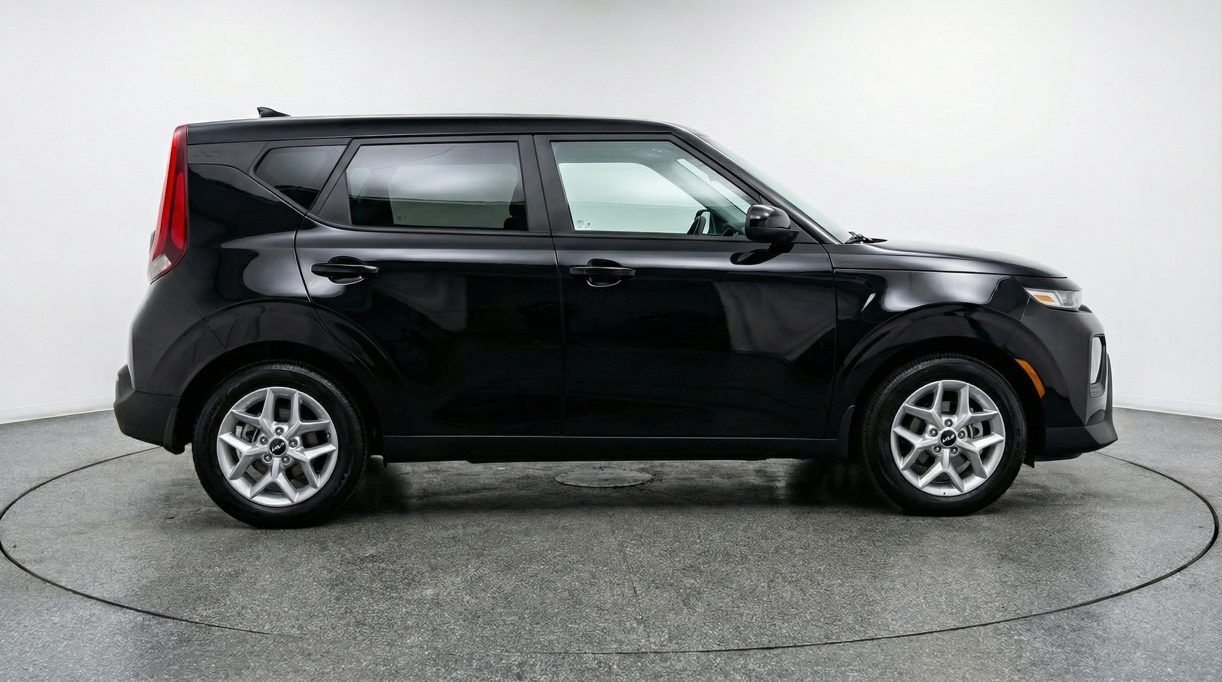 Thumbnail: 2025 Kia Soul - 8