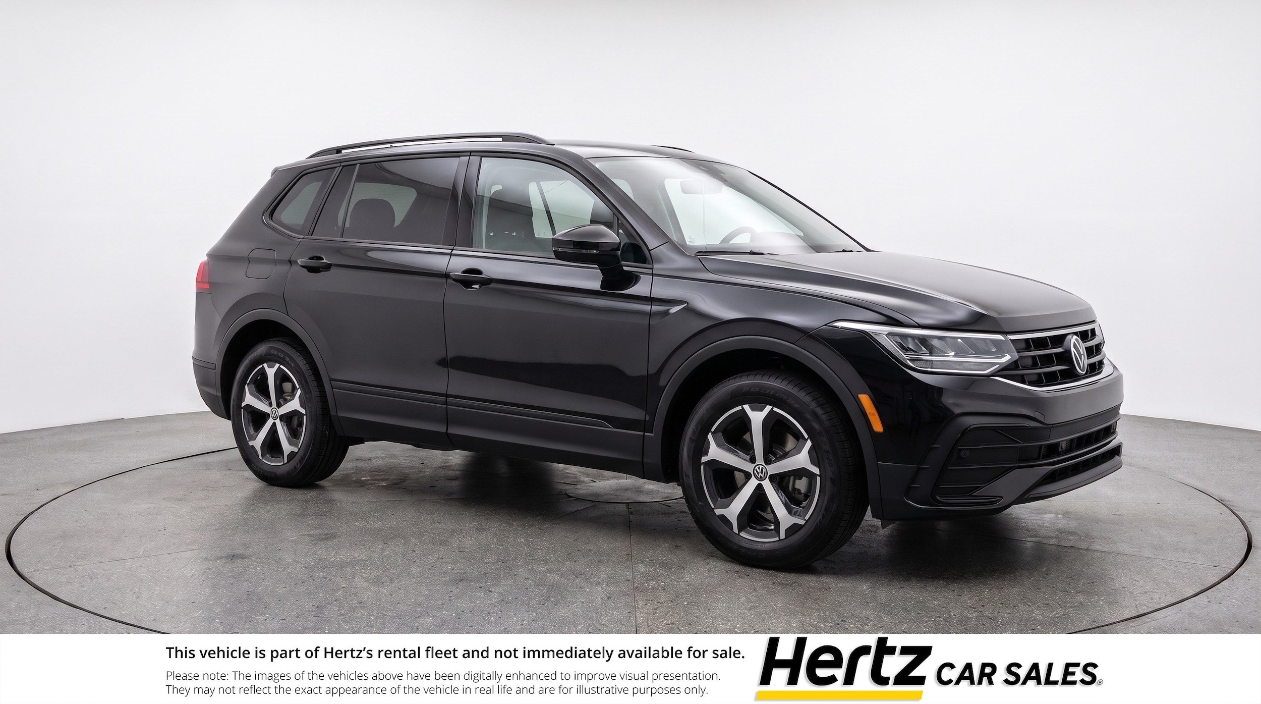 Thumbnail: 2026 Volkswagen Tiguan - 1