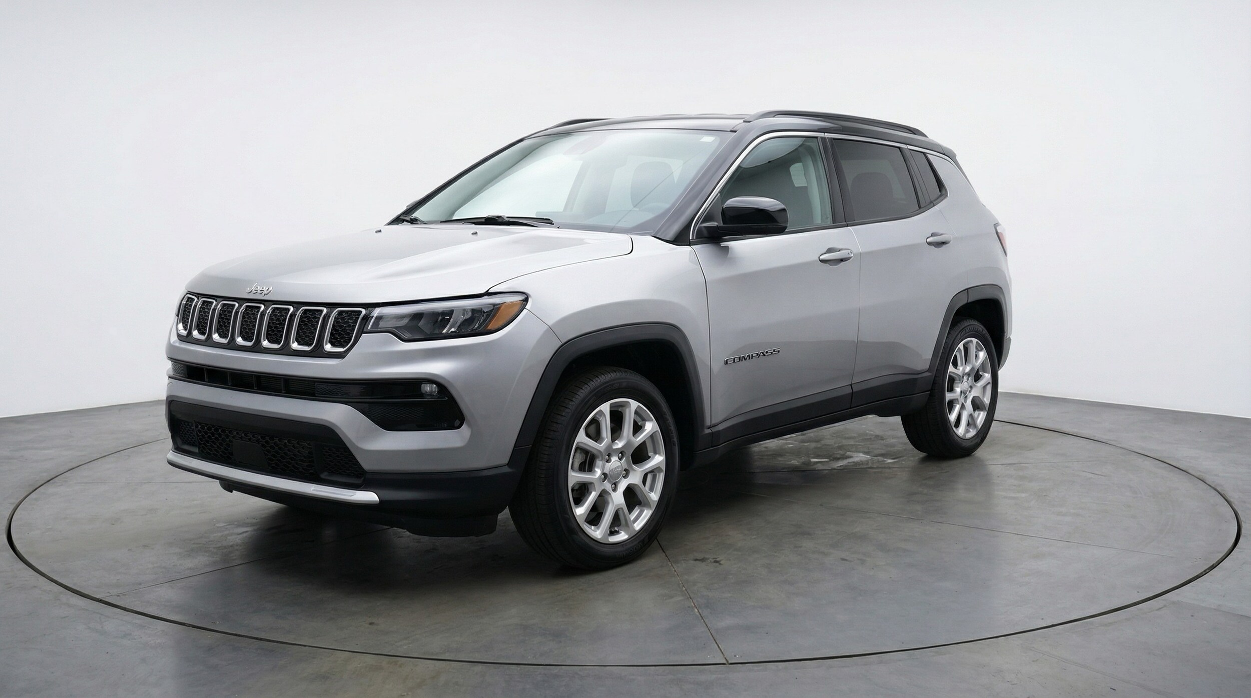 Thumbnail: 2025 Jeep Compass - 3