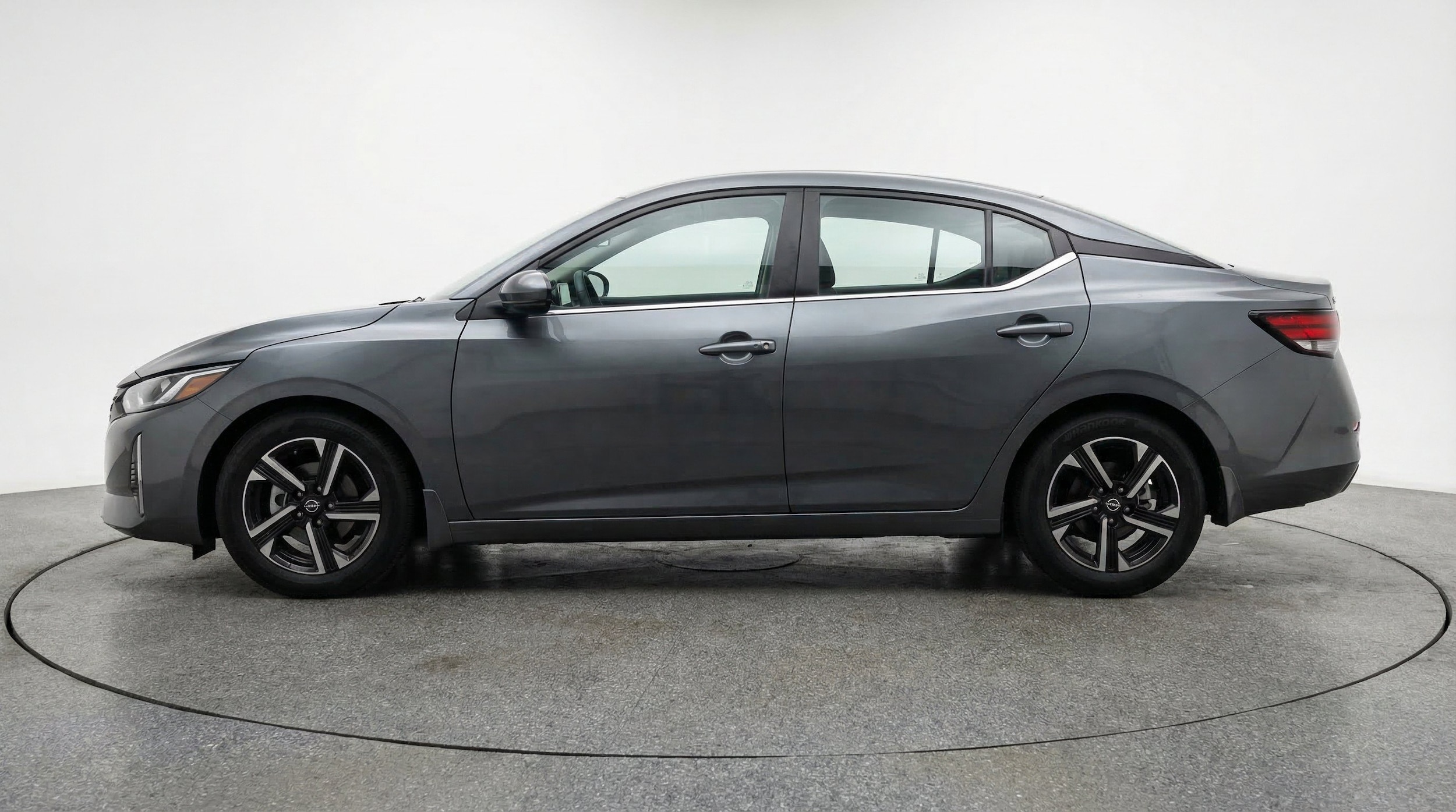 Thumbnail: 2025 Nissan Sentra - 5