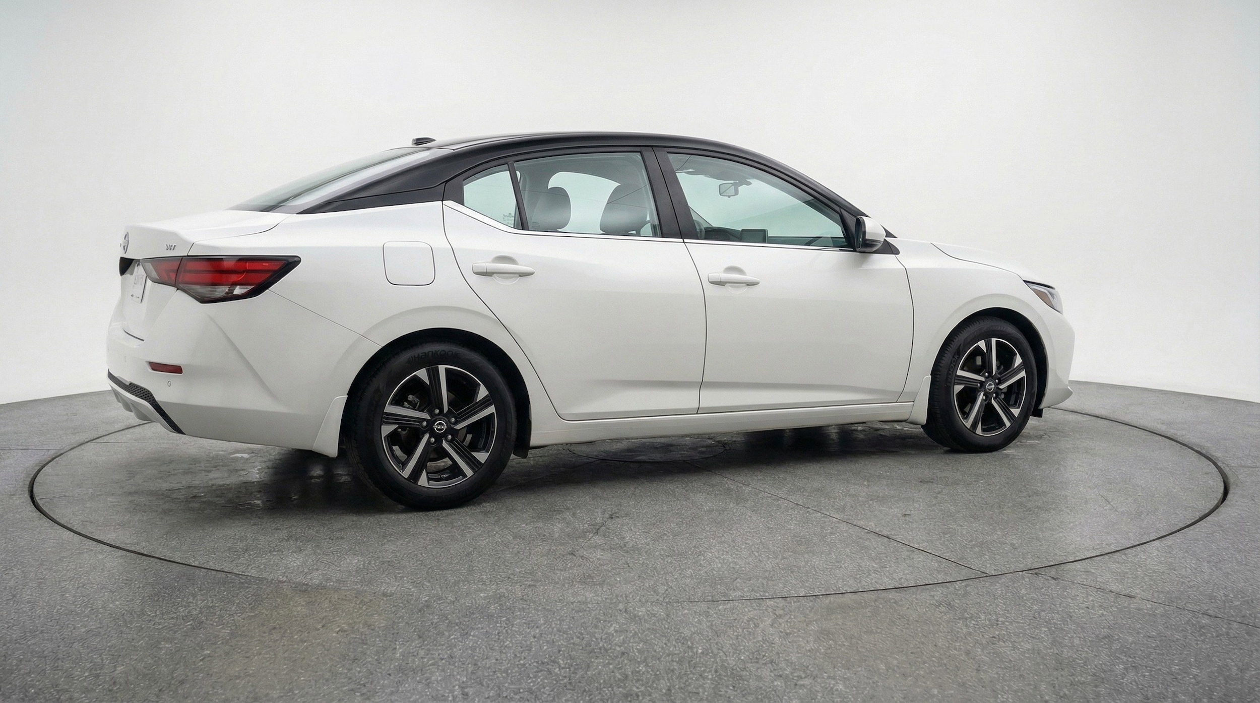 Thumbnail: 2025 Nissan Sentra - 9