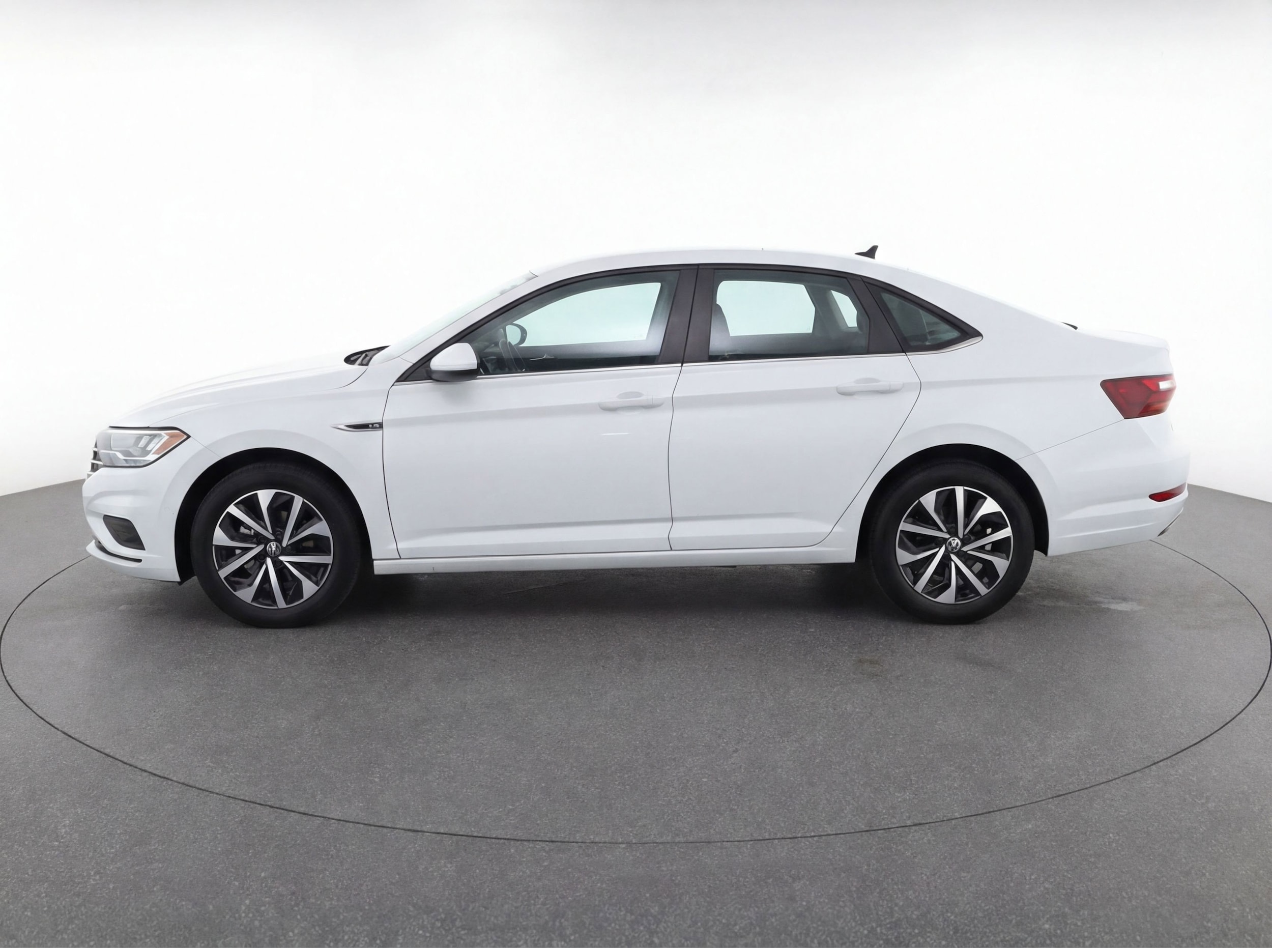 Thumbnail: 2024 Volkswagen Jetta - 5