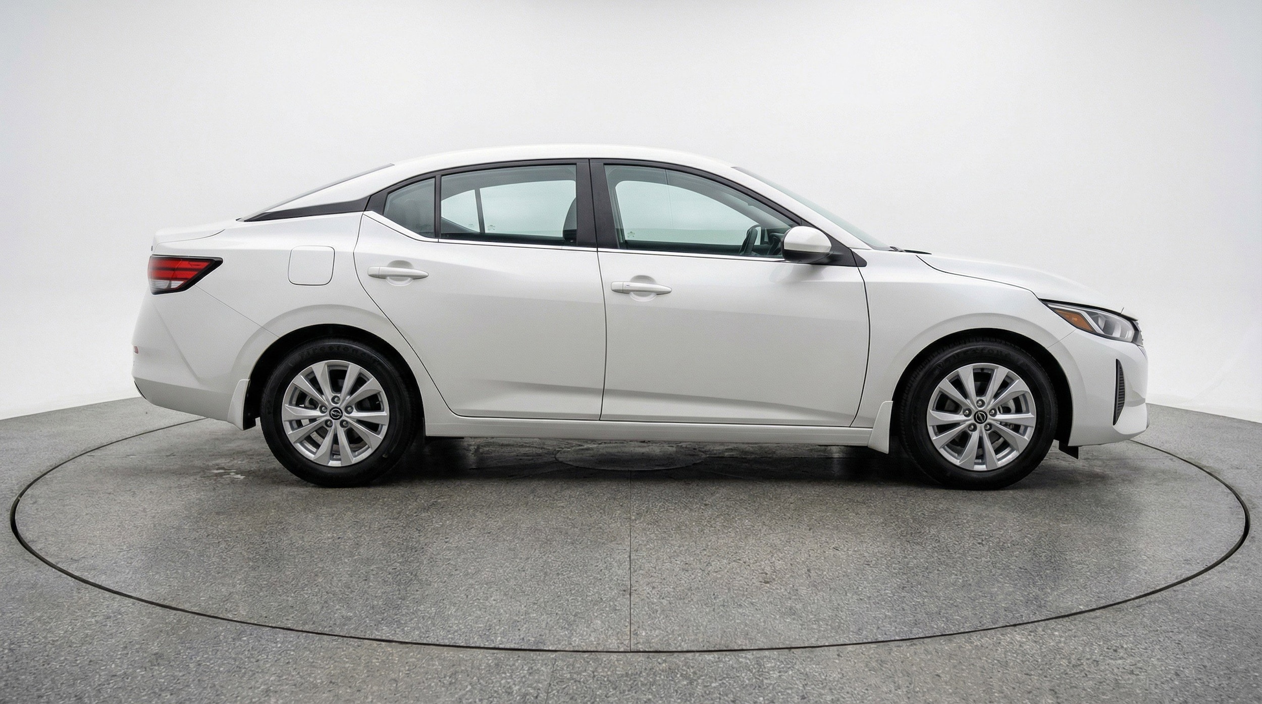 Thumbnail: 2025 Nissan Sentra - 11