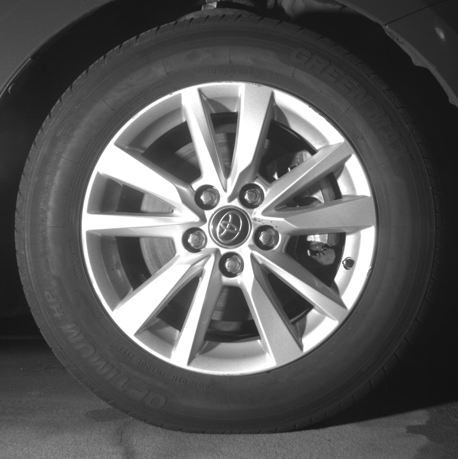 Thumbnail: 2025 Toyota Camry - 13