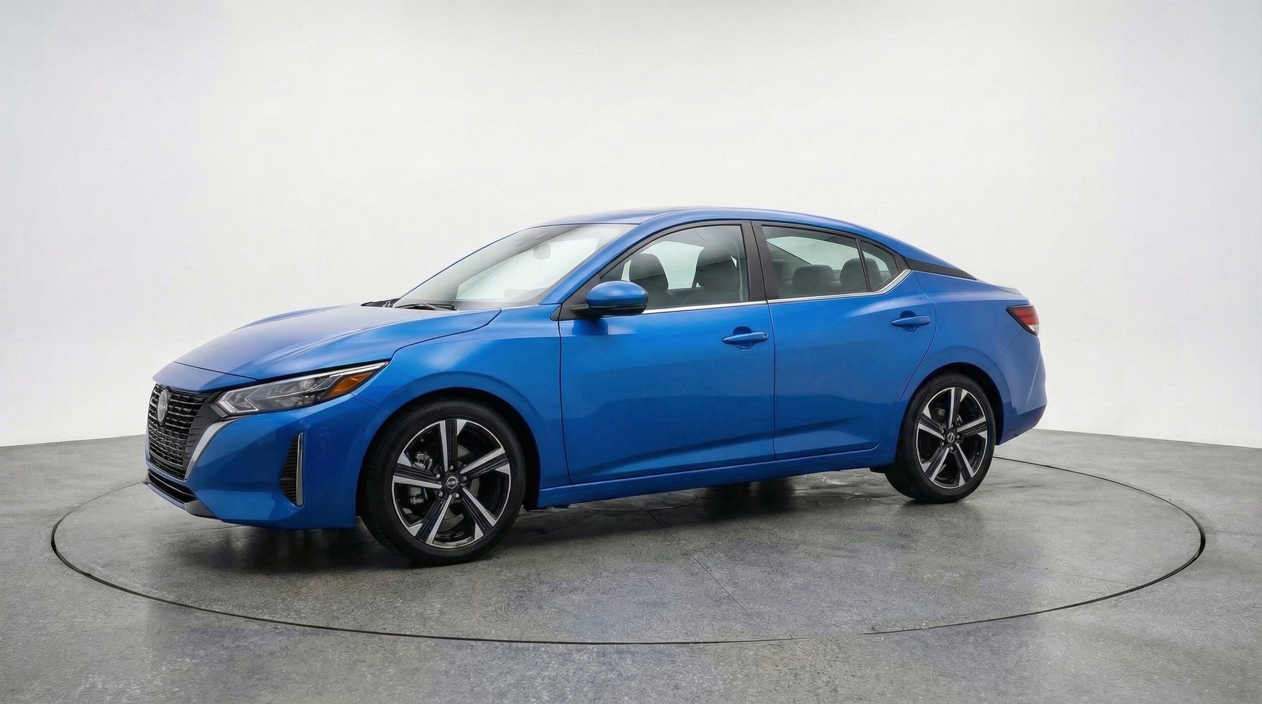 Thumbnail: 2025 Nissan Sentra - 3
