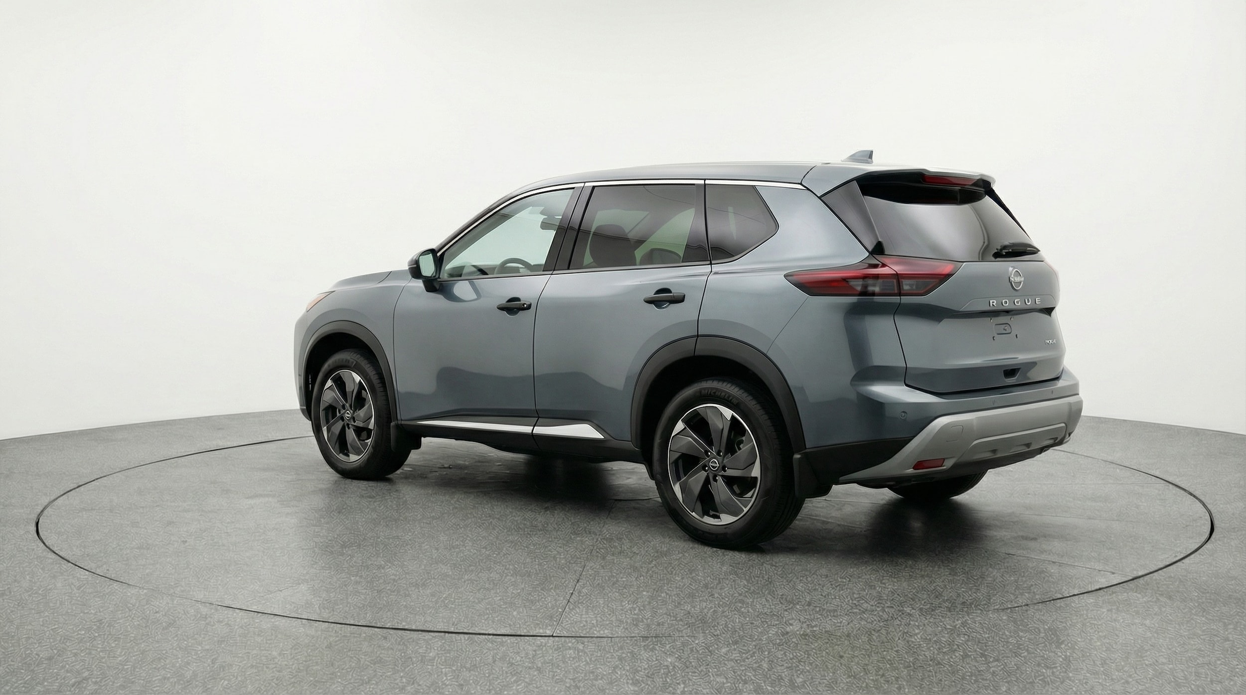 Thumbnail: 2025 Nissan Rogue - 5