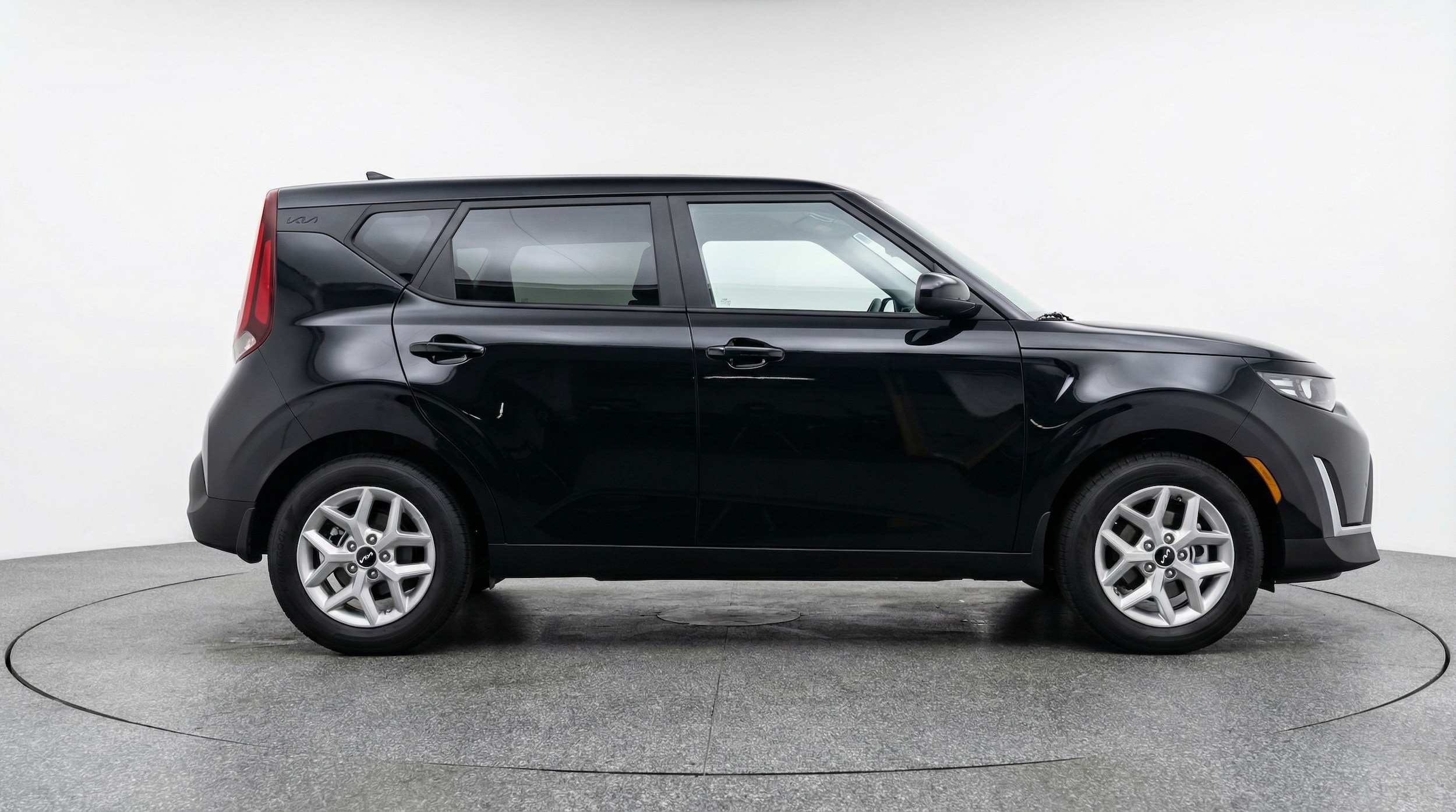 Thumbnail: 2025 Kia Soul - 8