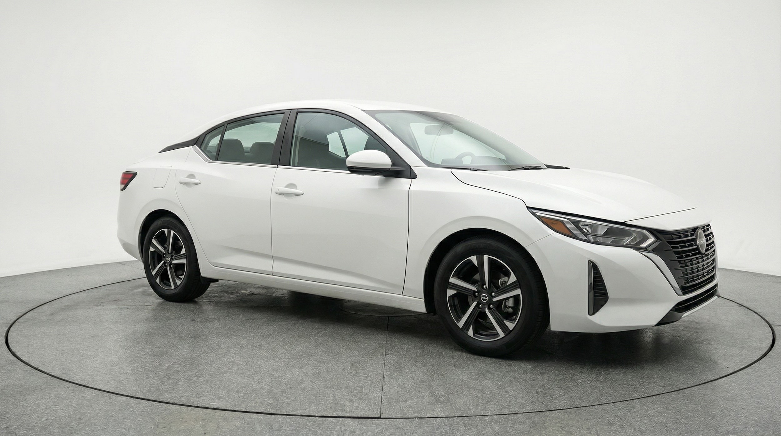 Thumbnail: 2025 Nissan Sentra - 1