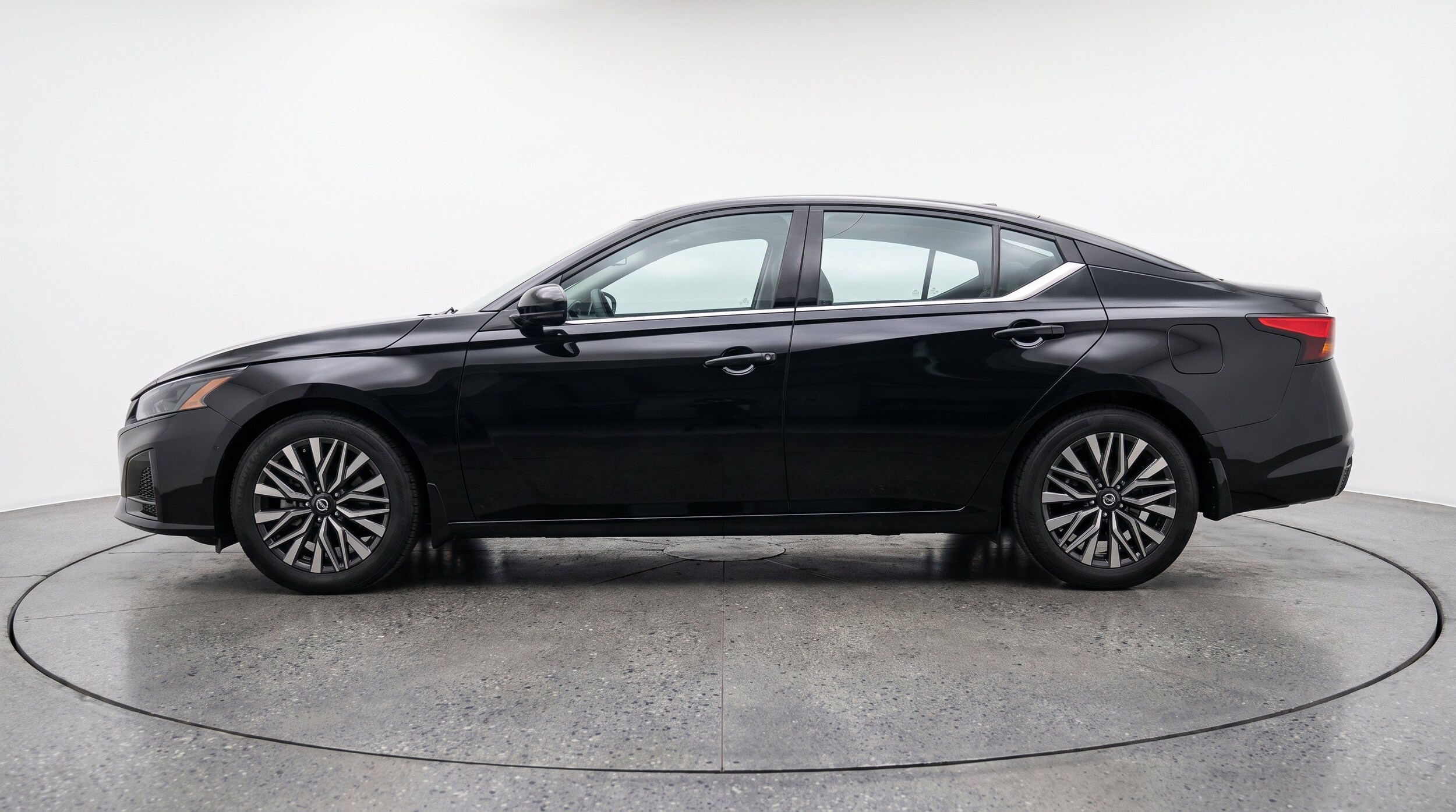 Thumbnail: 2026 Nissan Altima - 5