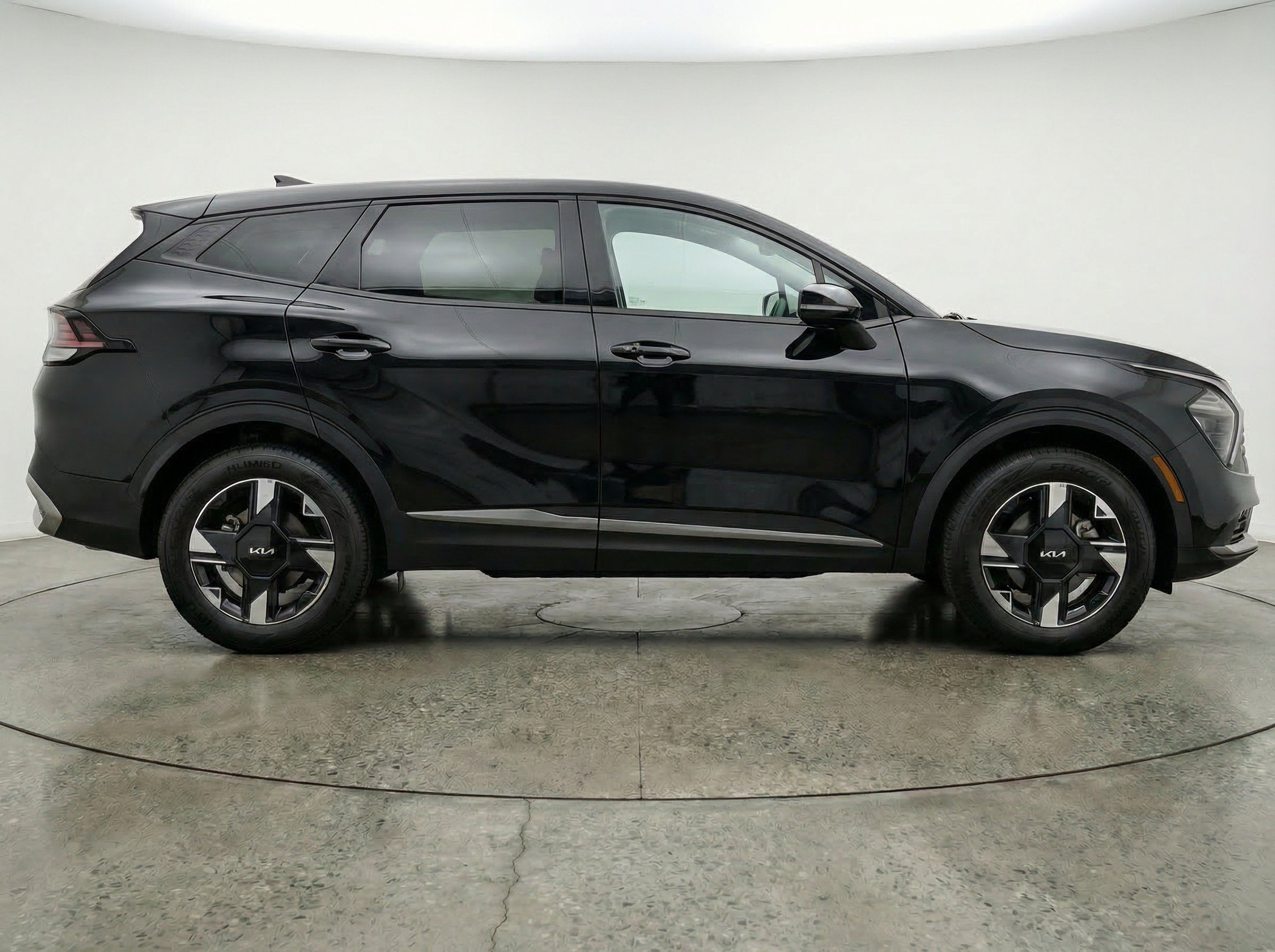 Thumbnail: 2026 Kia Sportage - 11