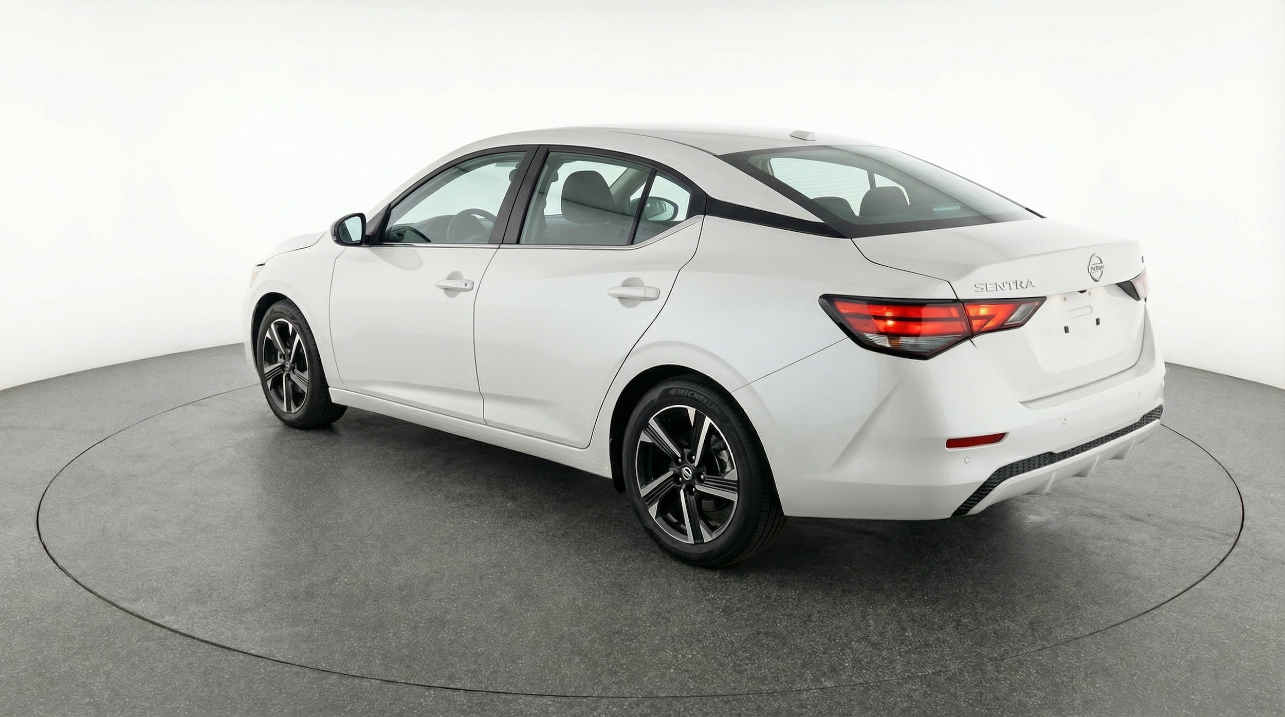 Thumbnail: 2025 Nissan Sentra - 5