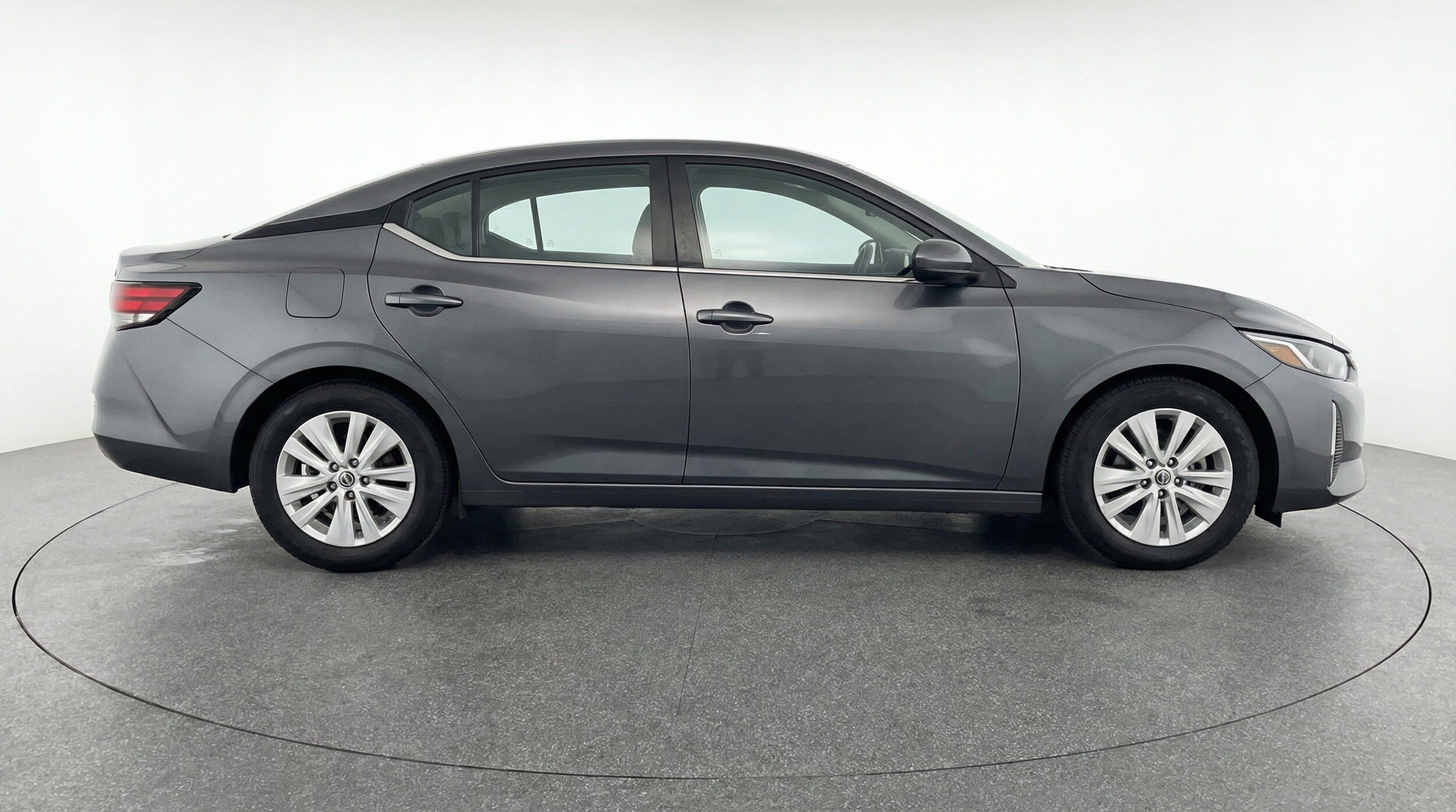 Thumbnail: 2025 Nissan Sentra - 11