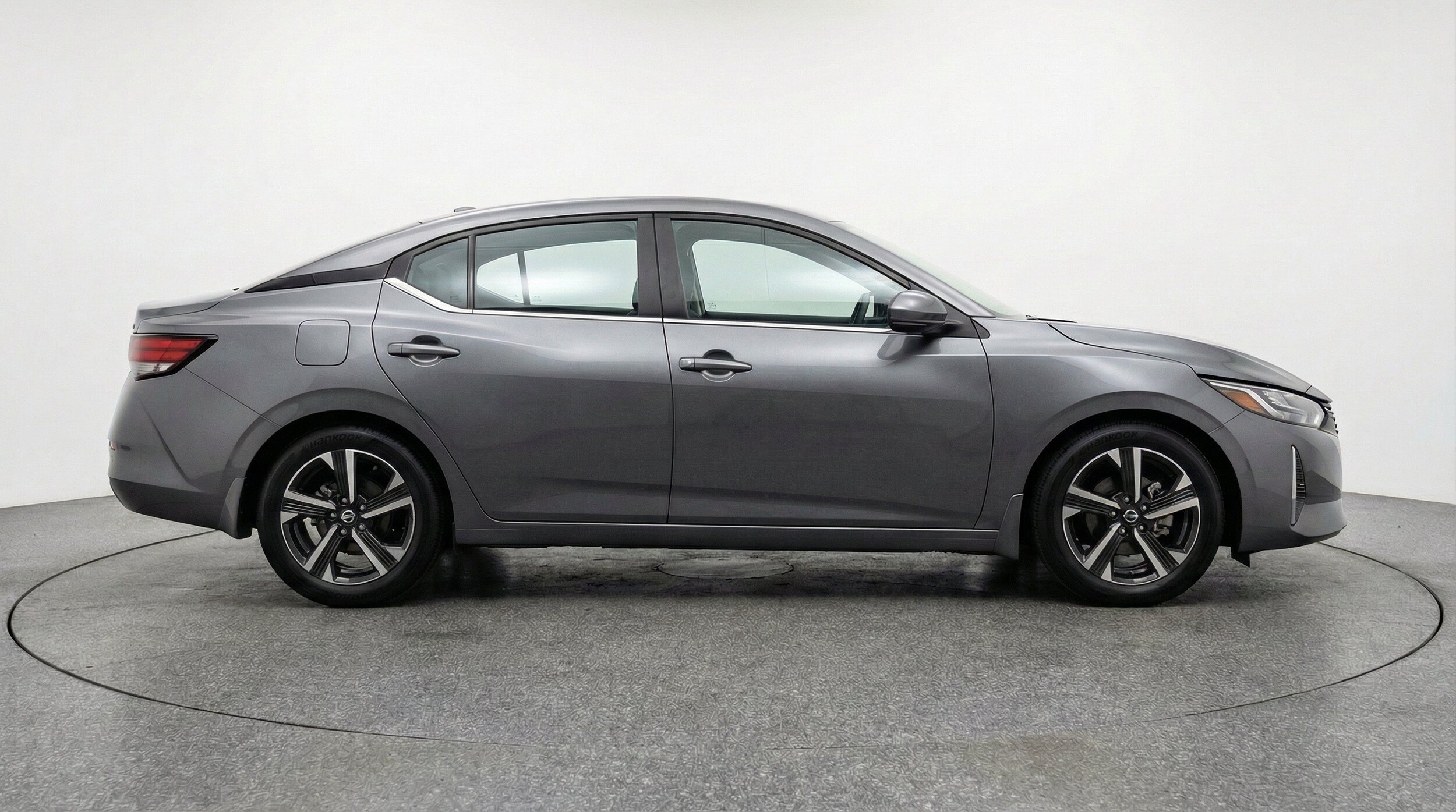 Thumbnail: 2025 Nissan Sentra - 11