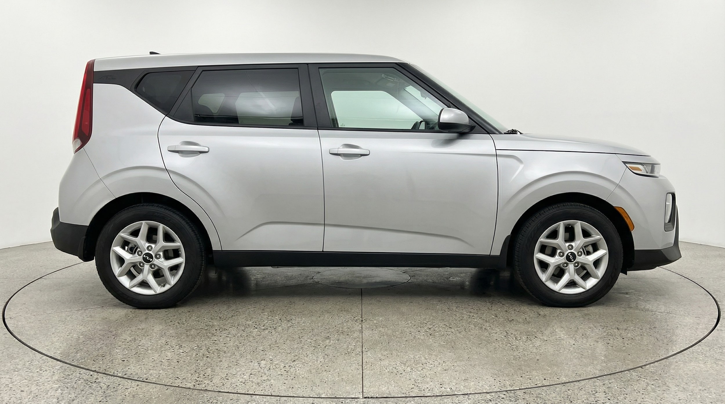 Thumbnail: 2025 Kia Soul - 8