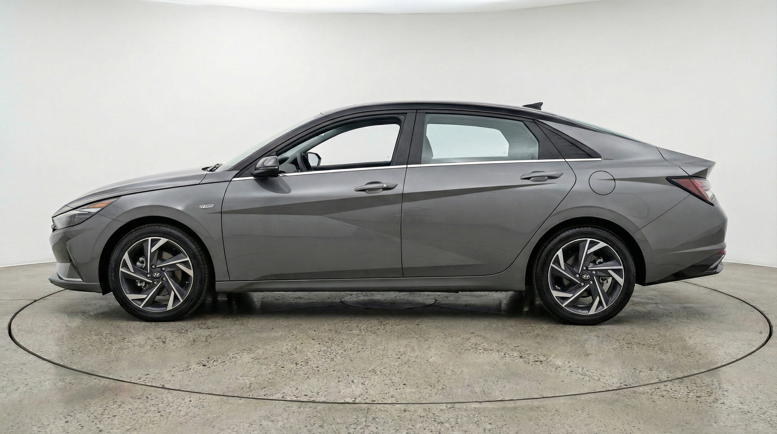 Thumbnail: 2025 Hyundai Elantra - 5