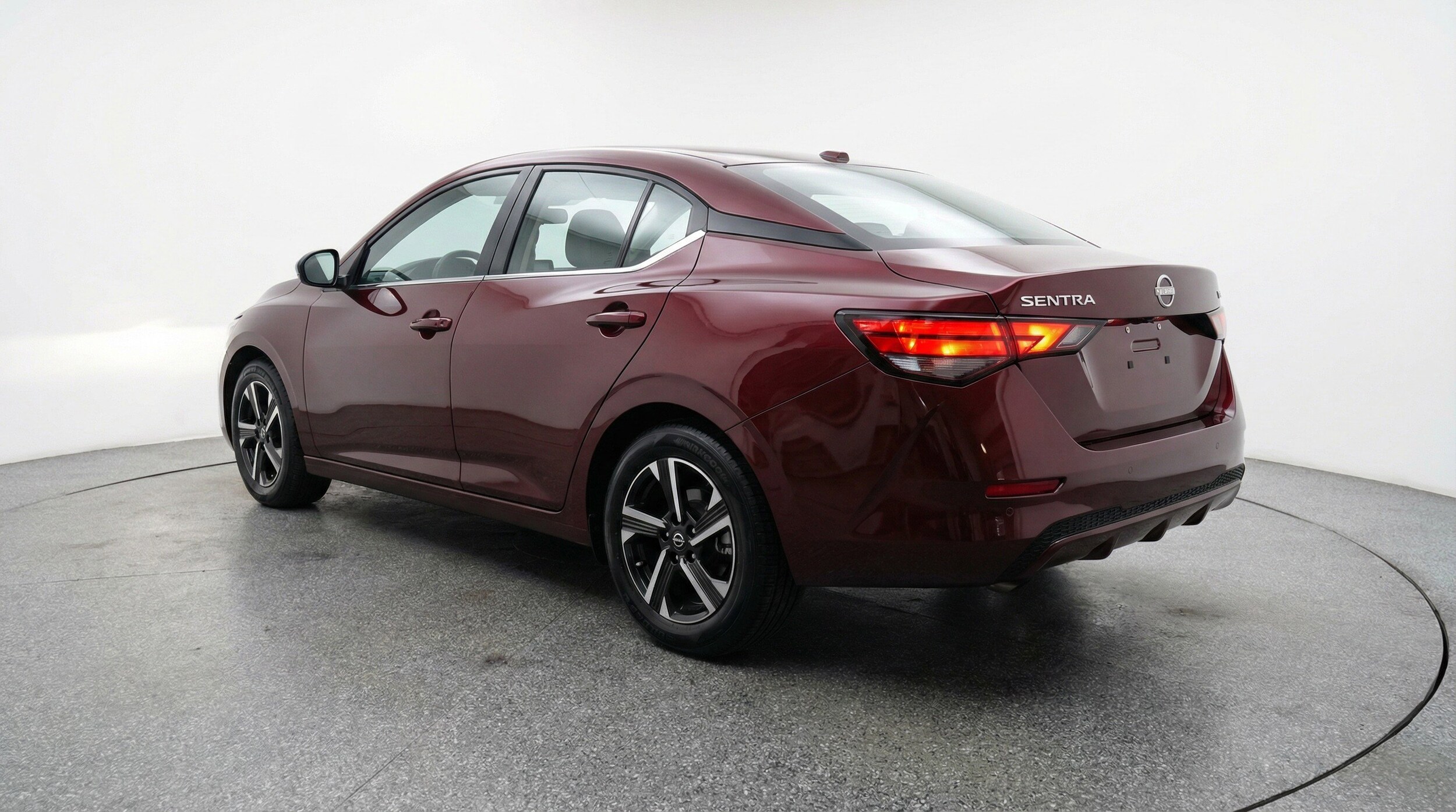 Thumbnail: 2025 Nissan Sentra - 6